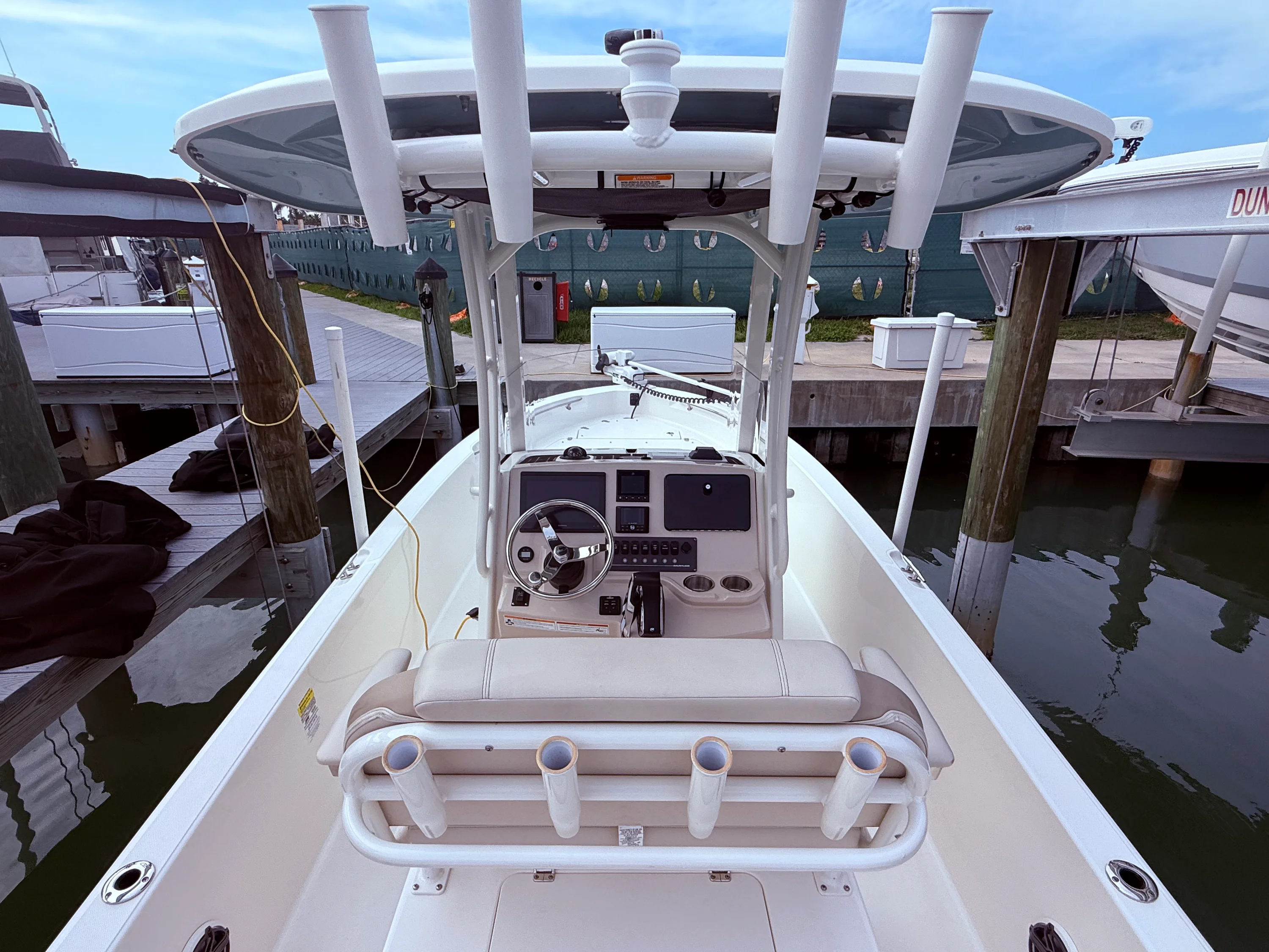 2024 Boston Whaler 22 DAUNTLESS Image Thumbnail #20