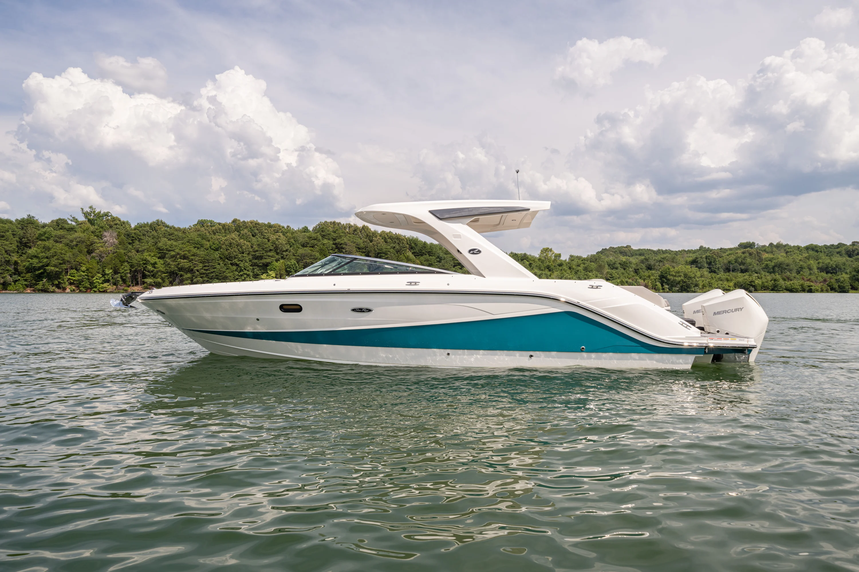 2021 Sea Ray 310 SLX OB Image Thumbnail #0