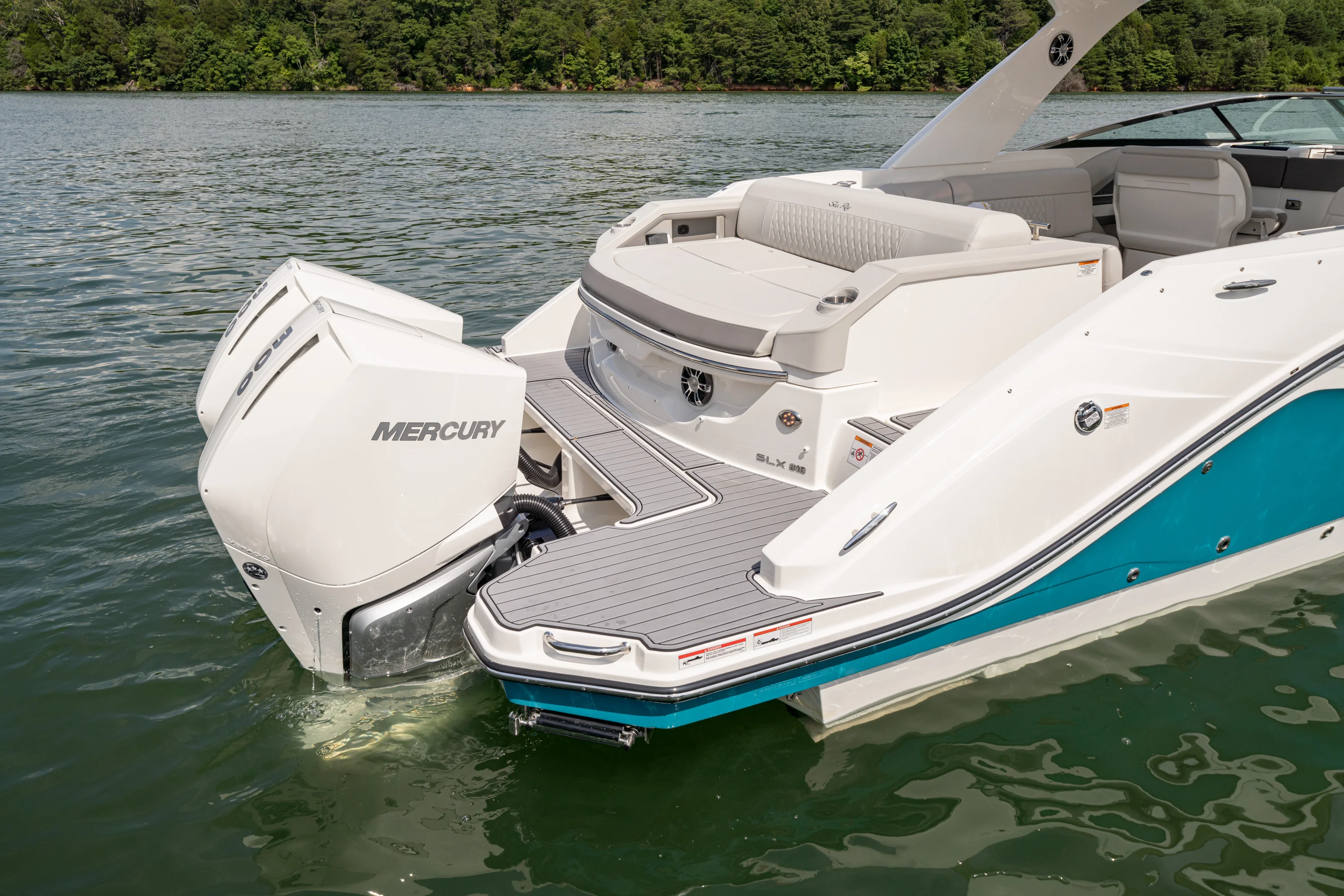 2021 Sea Ray 310 SLX OB Image Thumbnail #2