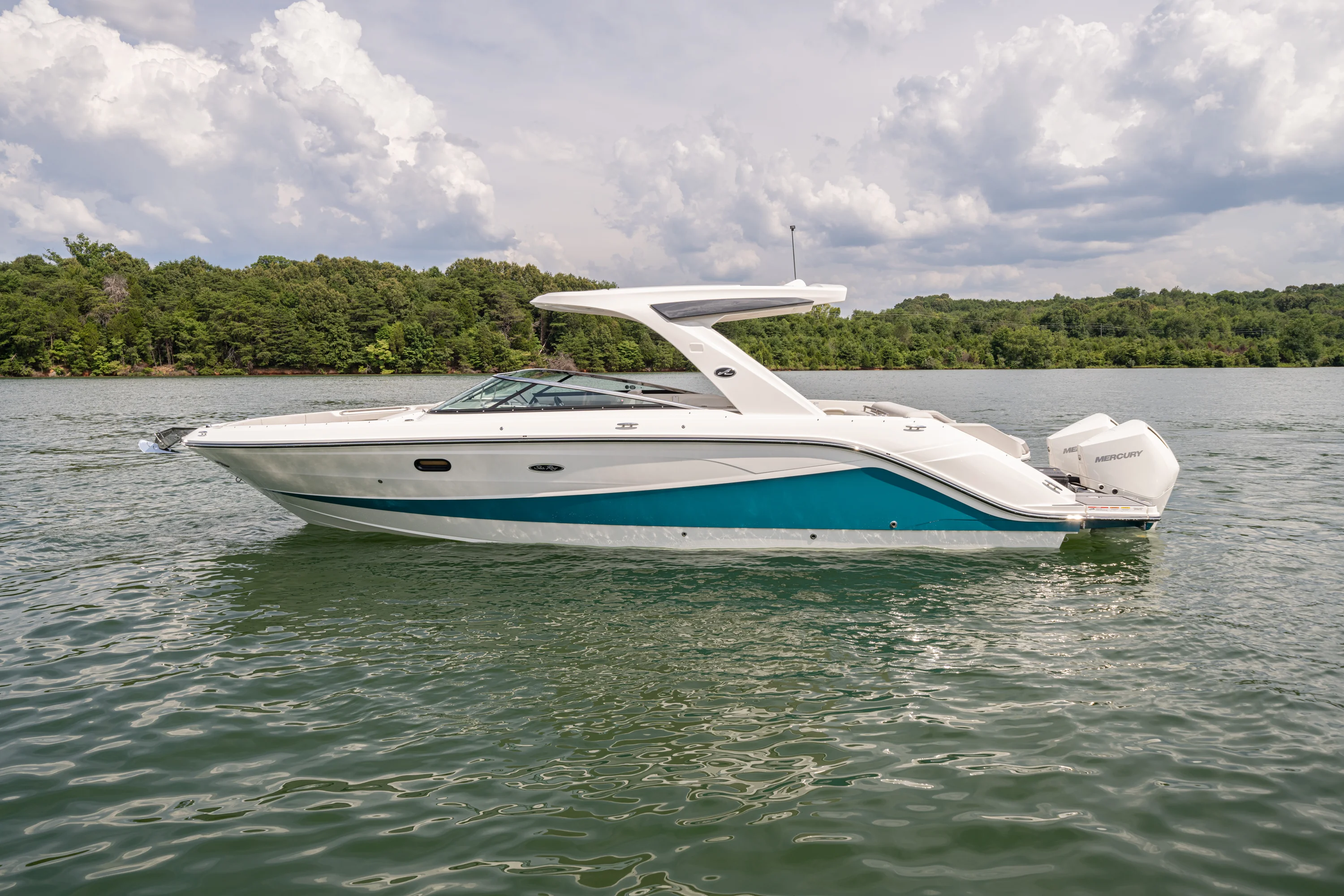 2021 Sea Ray 310 SLX OB Image Thumbnail #18