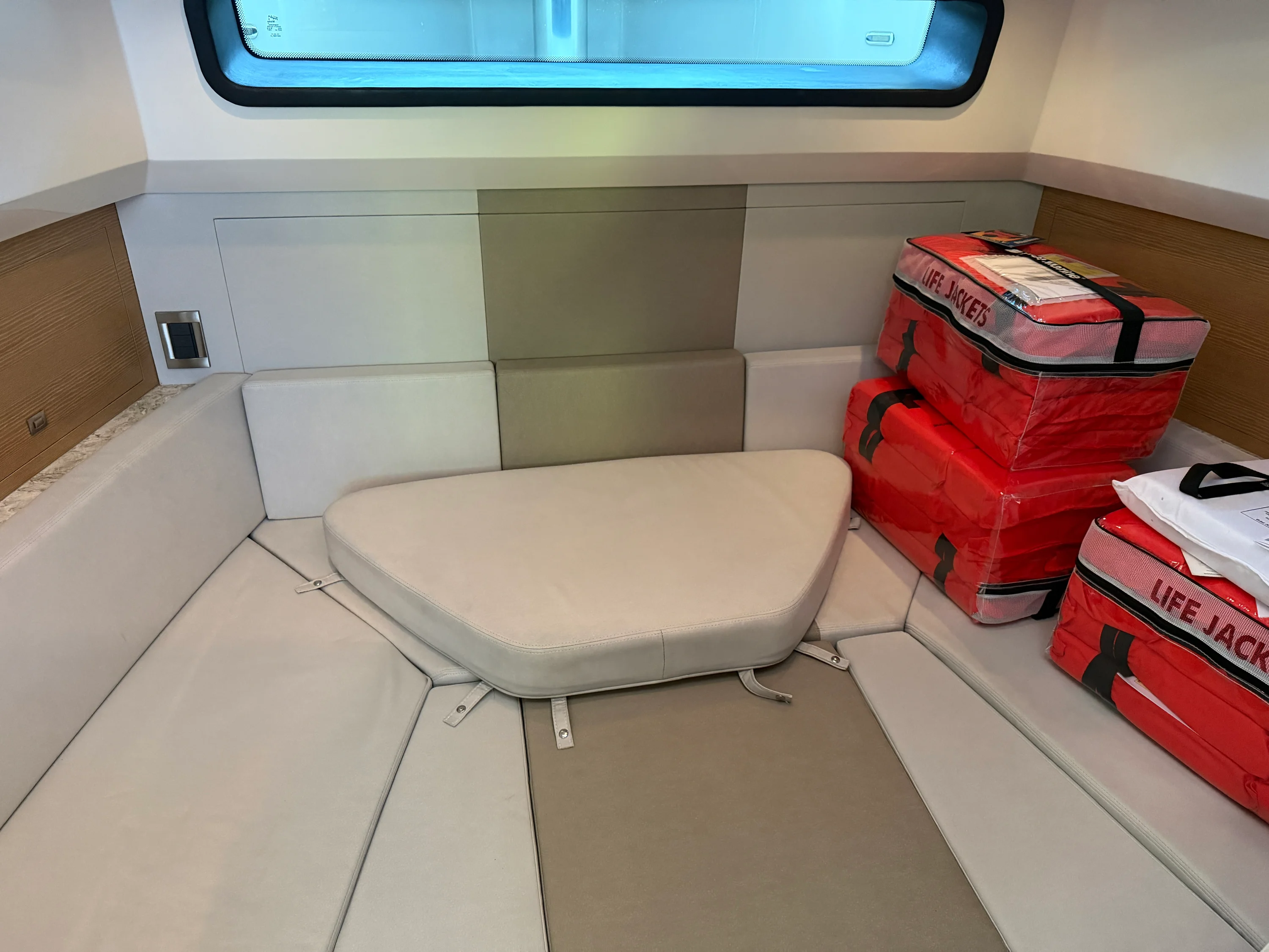 2020 Ocean Alexander 45 DIVERGENCE Image Thumbnail #29