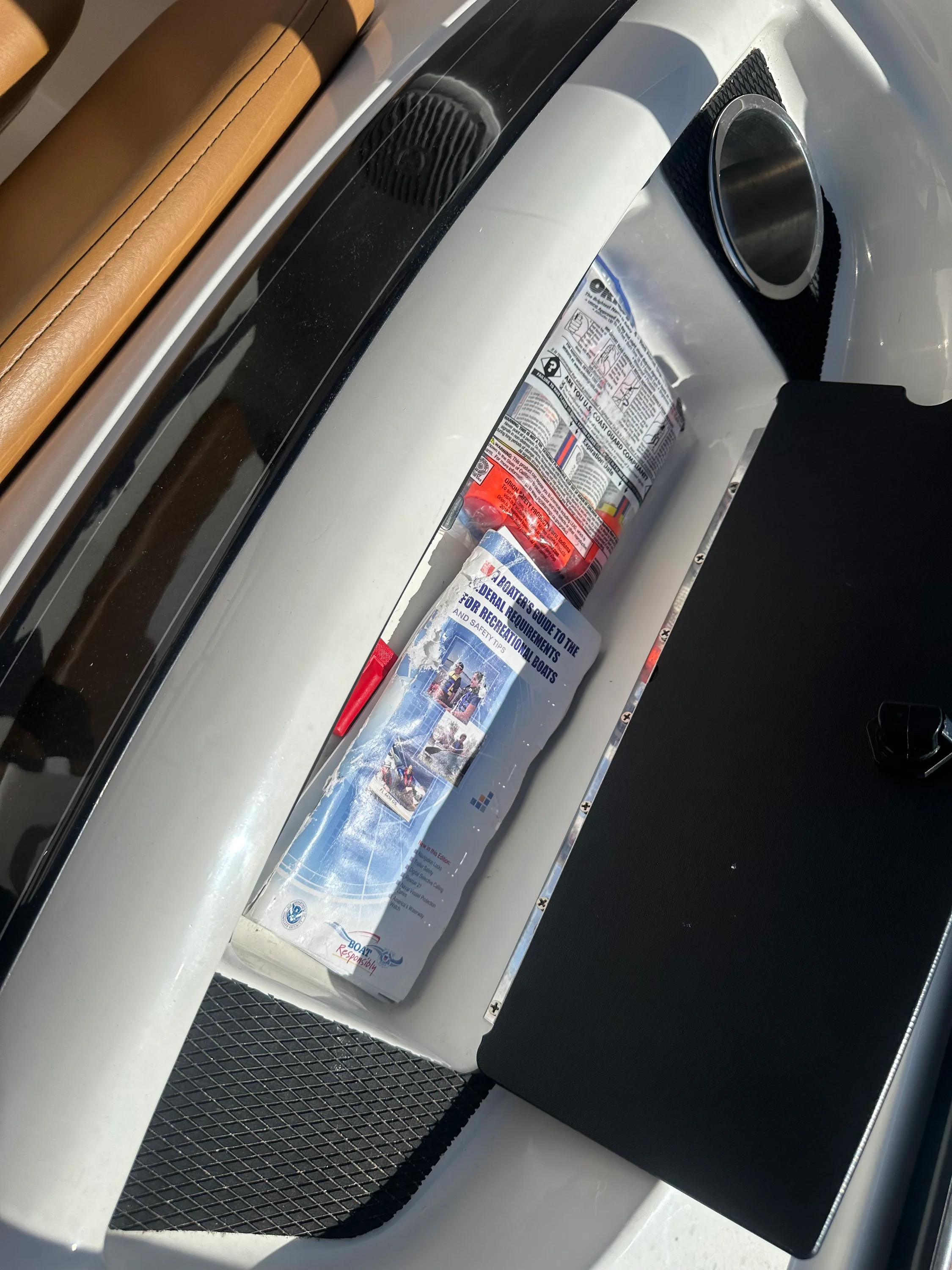 2022 Bayliner VR5 Bowrider I/O Image Thumbnail #20