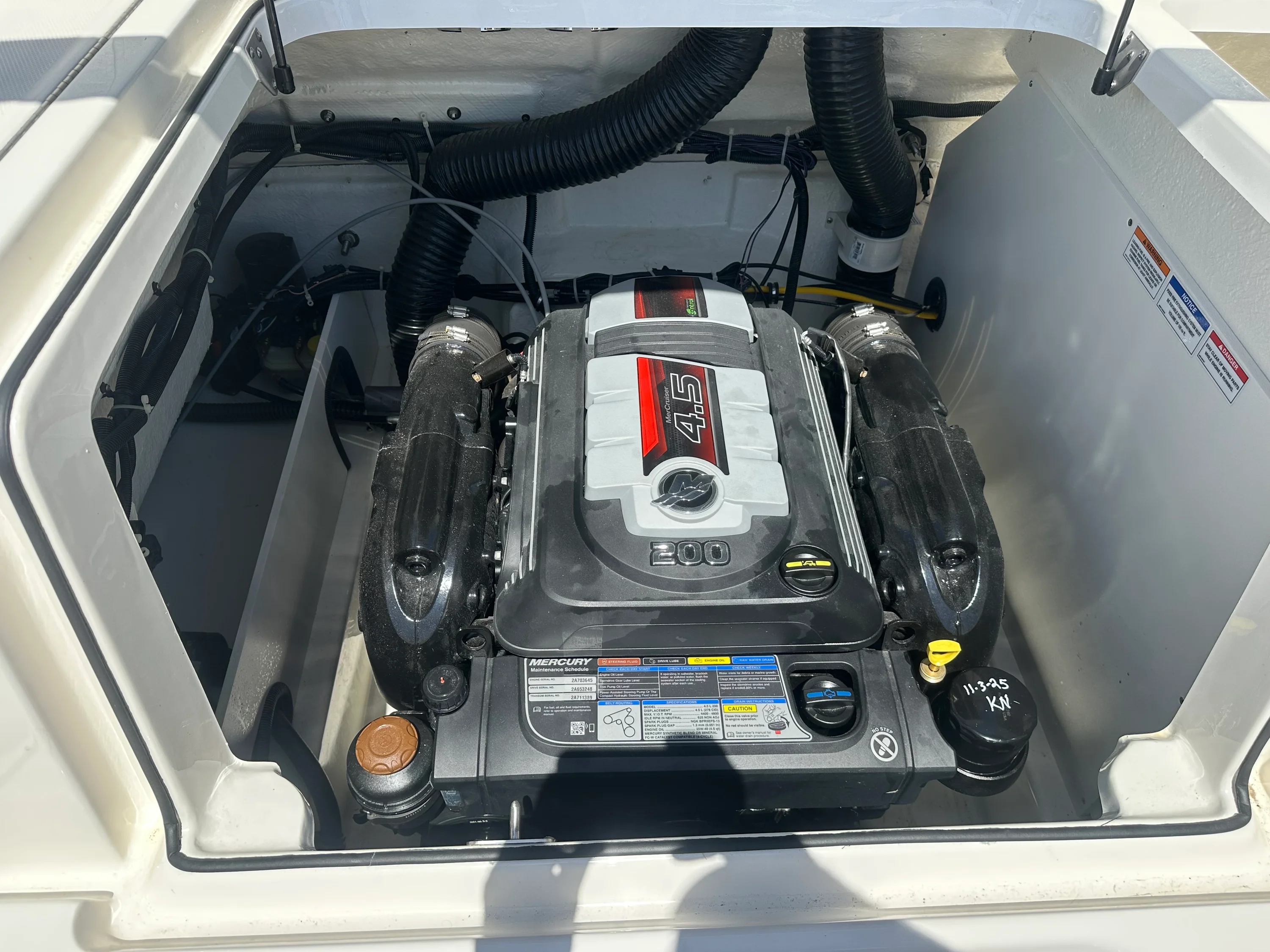 2022 Bayliner VR5 Bowrider I/O Image Thumbnail #19