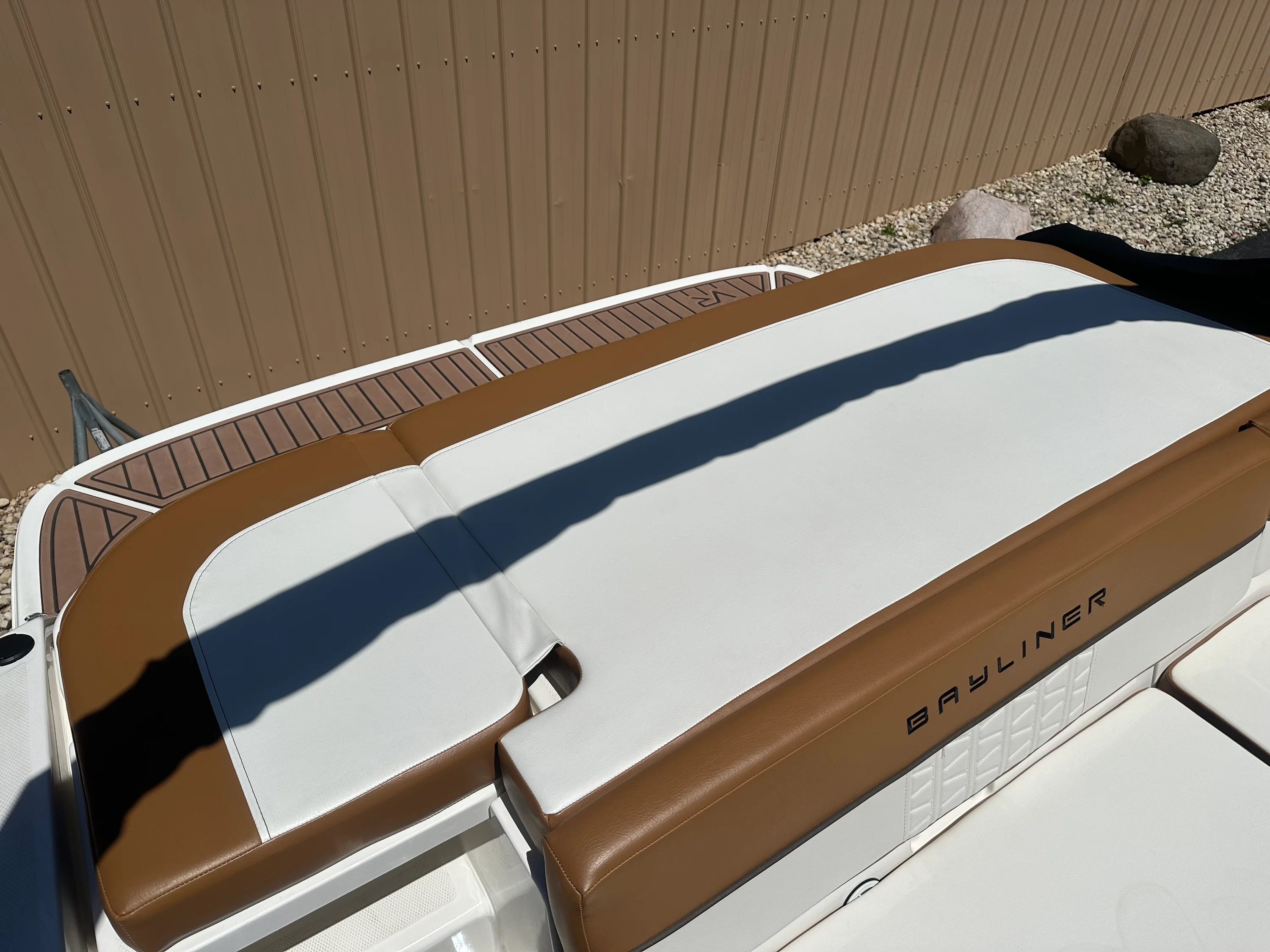 2022 Bayliner VR5 Bowrider I/O Image Thumbnail #11