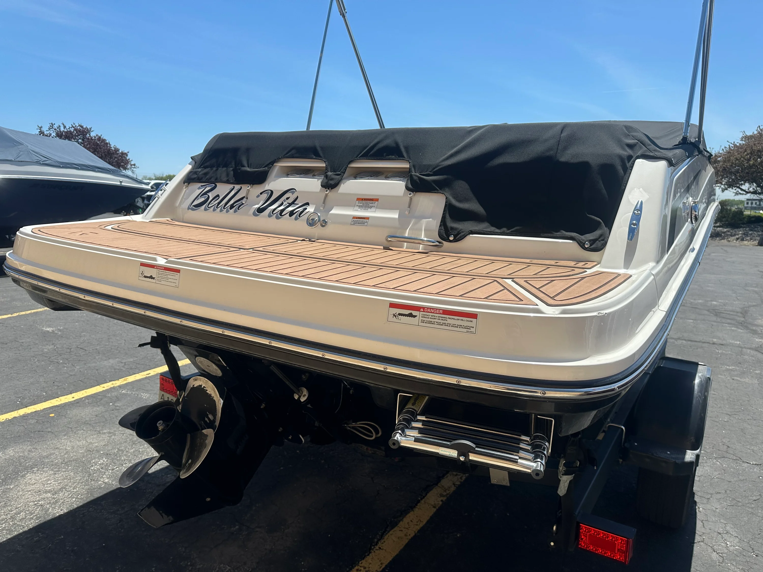 2022 Bayliner VR5 Bowrider I/O Image Thumbnail #2