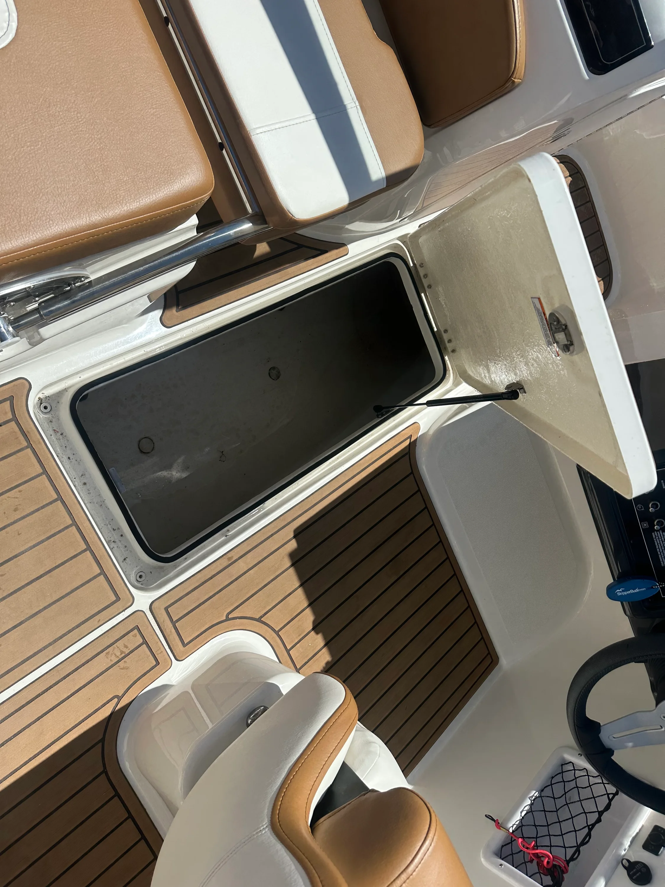 2022 Bayliner VR5 Bowrider I/O Image Thumbnail #13