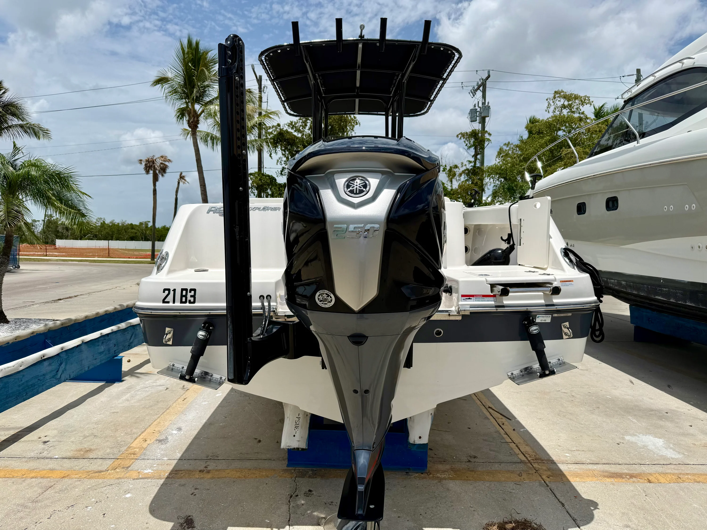 2024 Robalo 222 EXPLORER Image Thumbnail #34