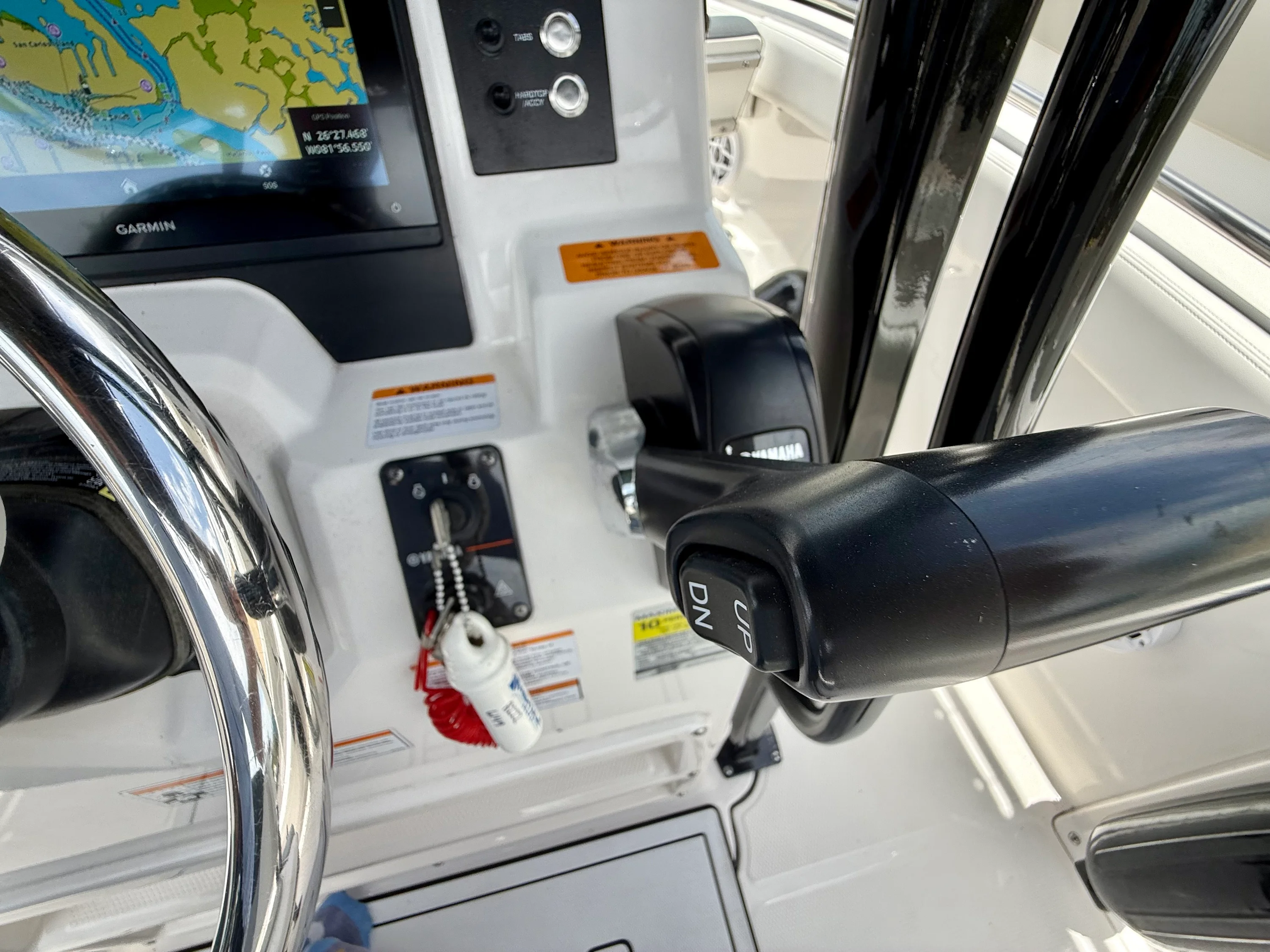 2024 Robalo 222 EXPLORER Image Thumbnail #16