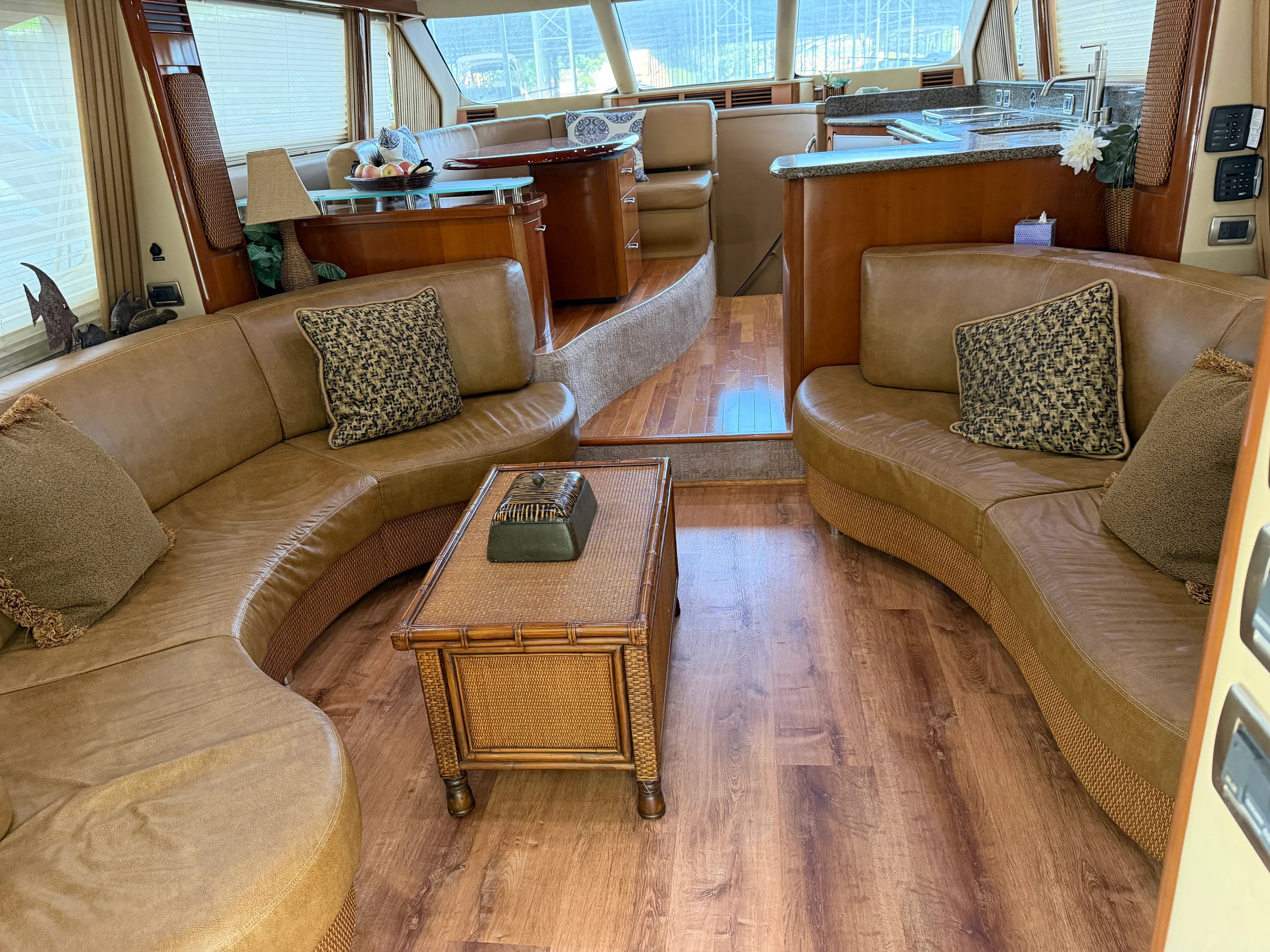2005 Sea Ray 550 SEDAN BRIDGE Image Thumbnail #26