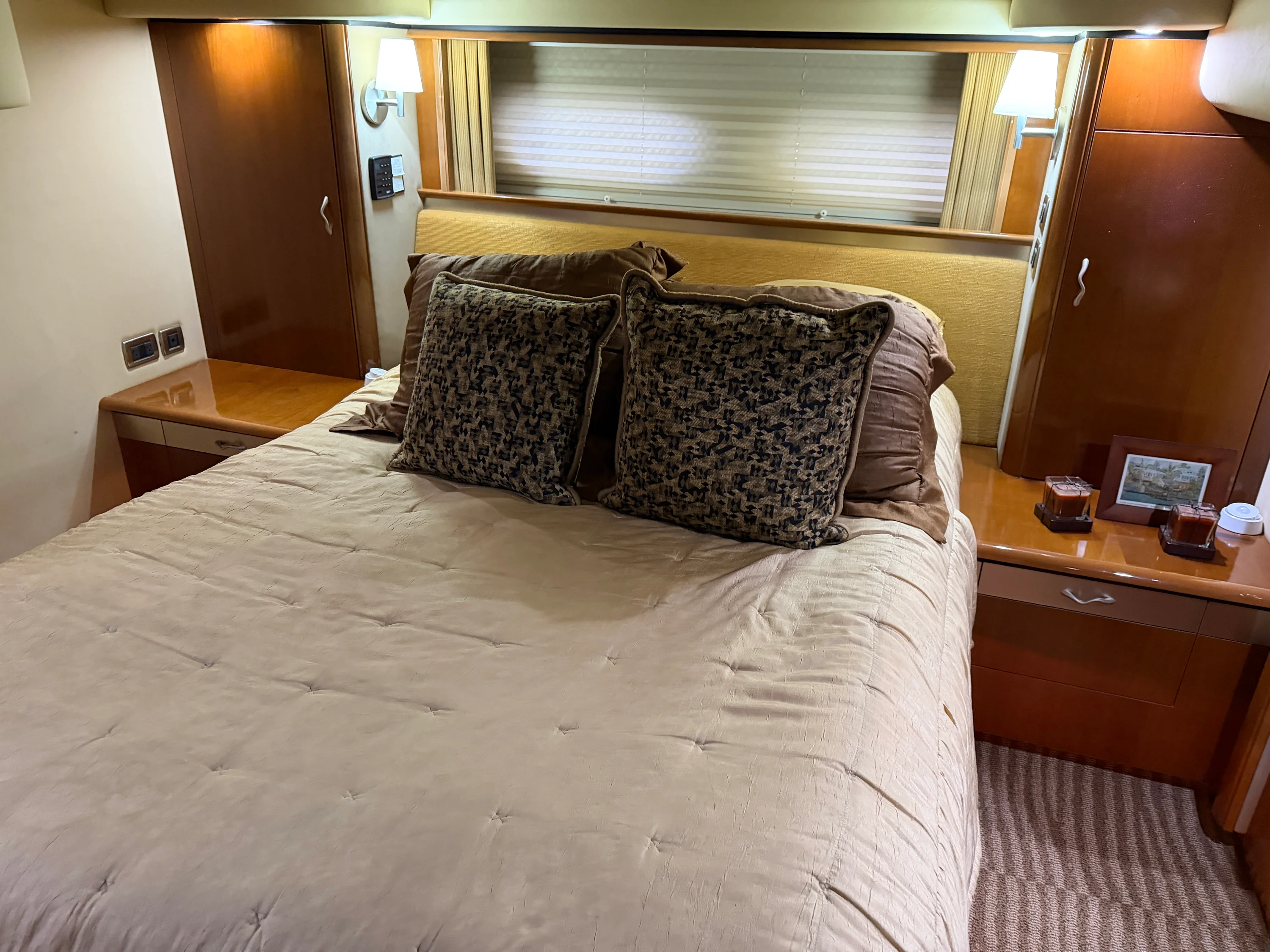 2005 Sea Ray 550 SEDAN BRIDGE Image Thumbnail #49