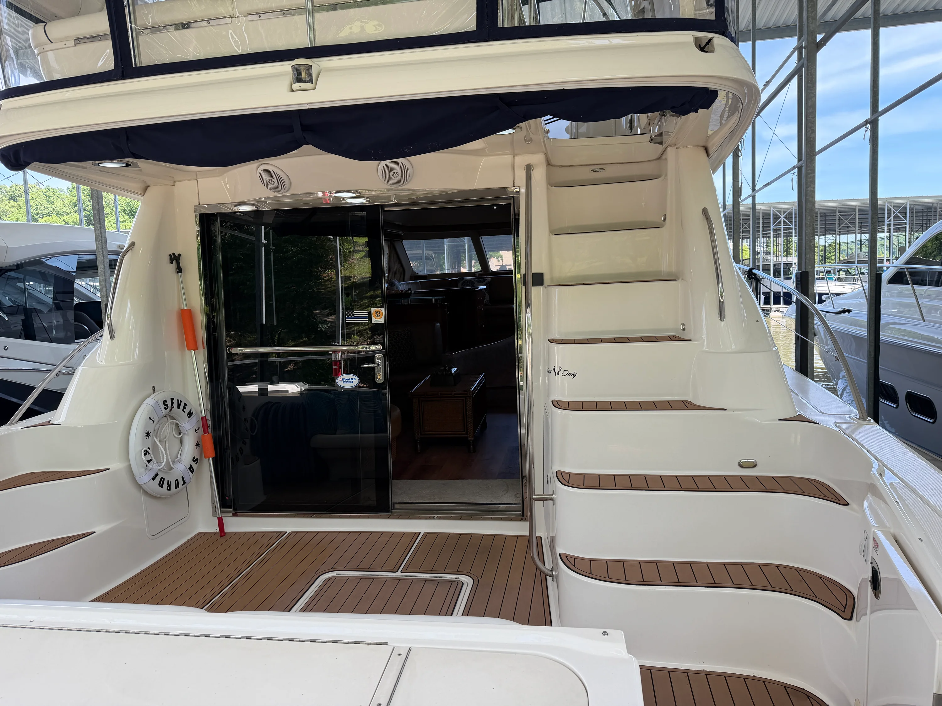 2005 Sea Ray 550 SEDAN BRIDGE Image Thumbnail #5