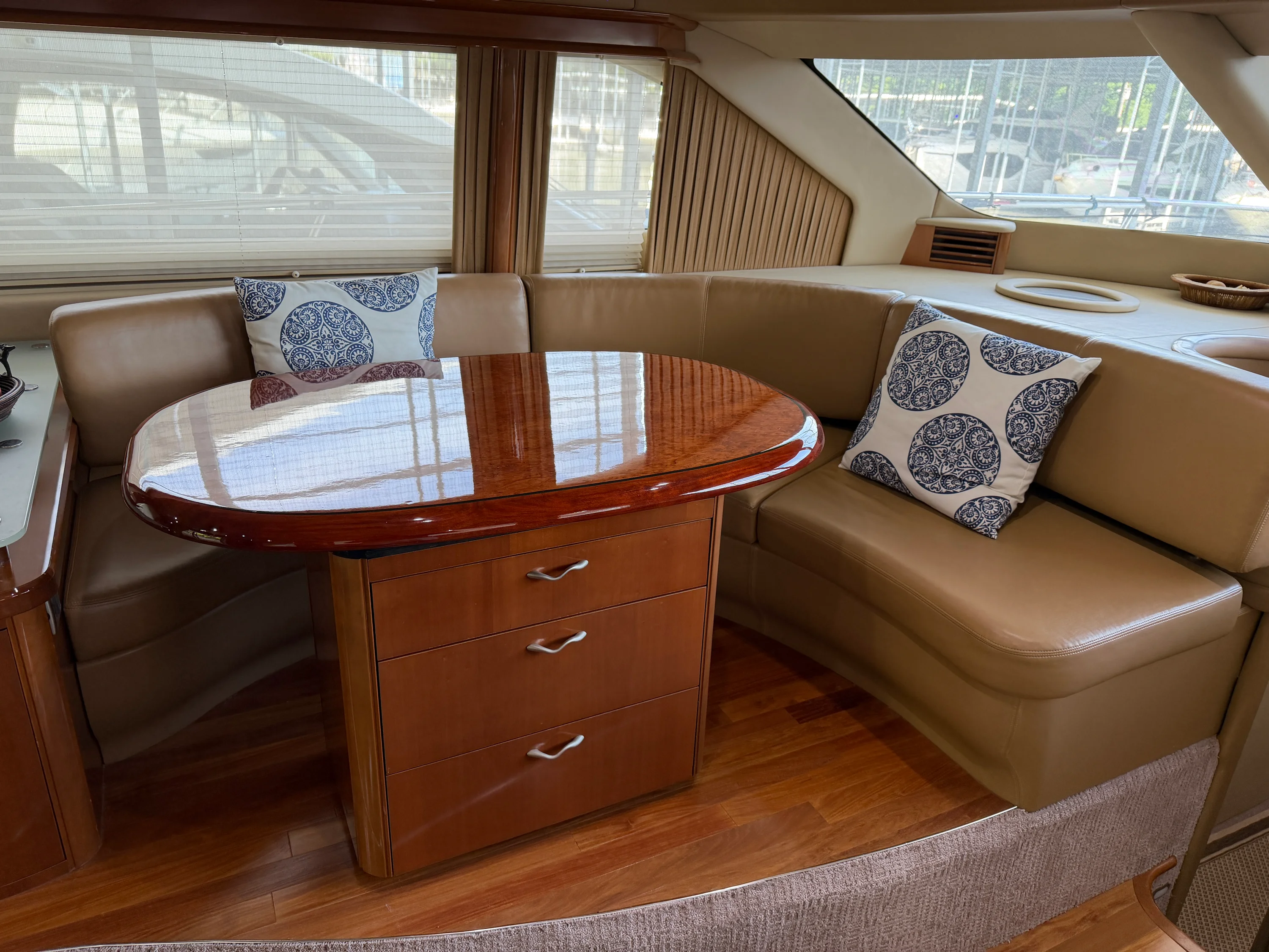 2005 Sea Ray 550 SEDAN BRIDGE Image Thumbnail #33