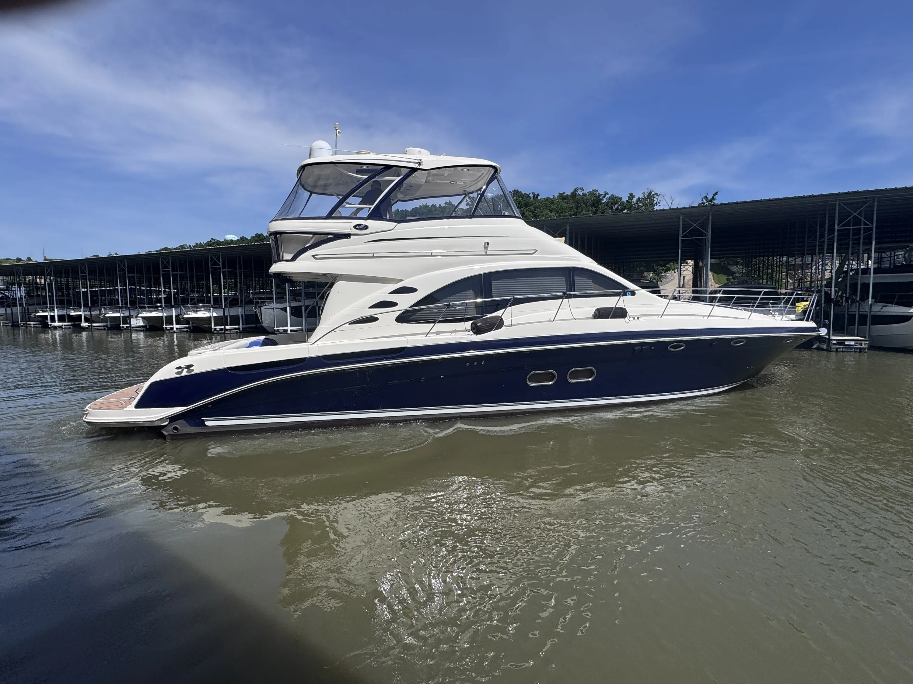 2005 Sea Ray 550 SEDAN BRIDGE Image Thumbnail #4