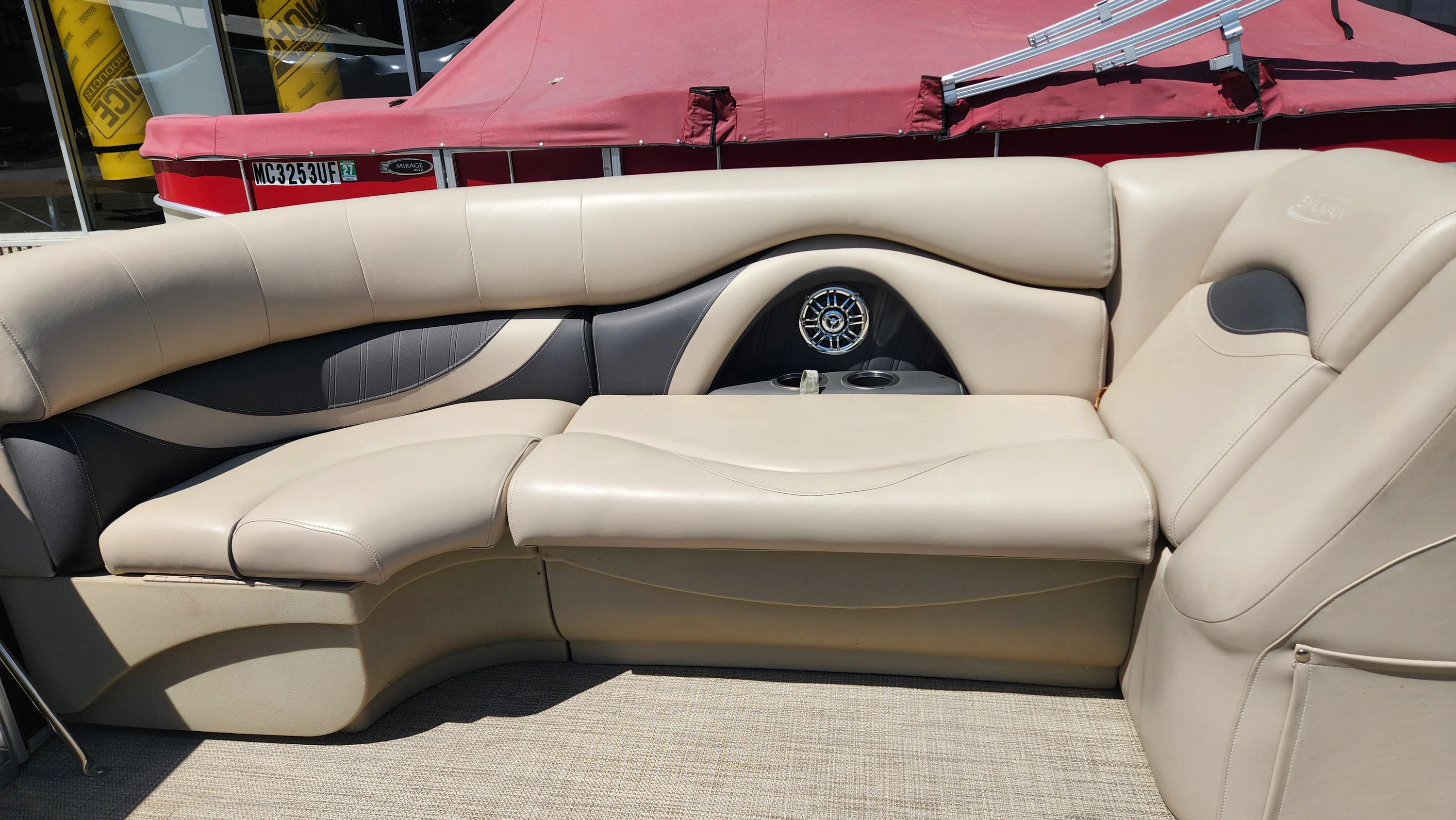 2016 Sylvan 820 MIRAGE Image Thumbnail #13