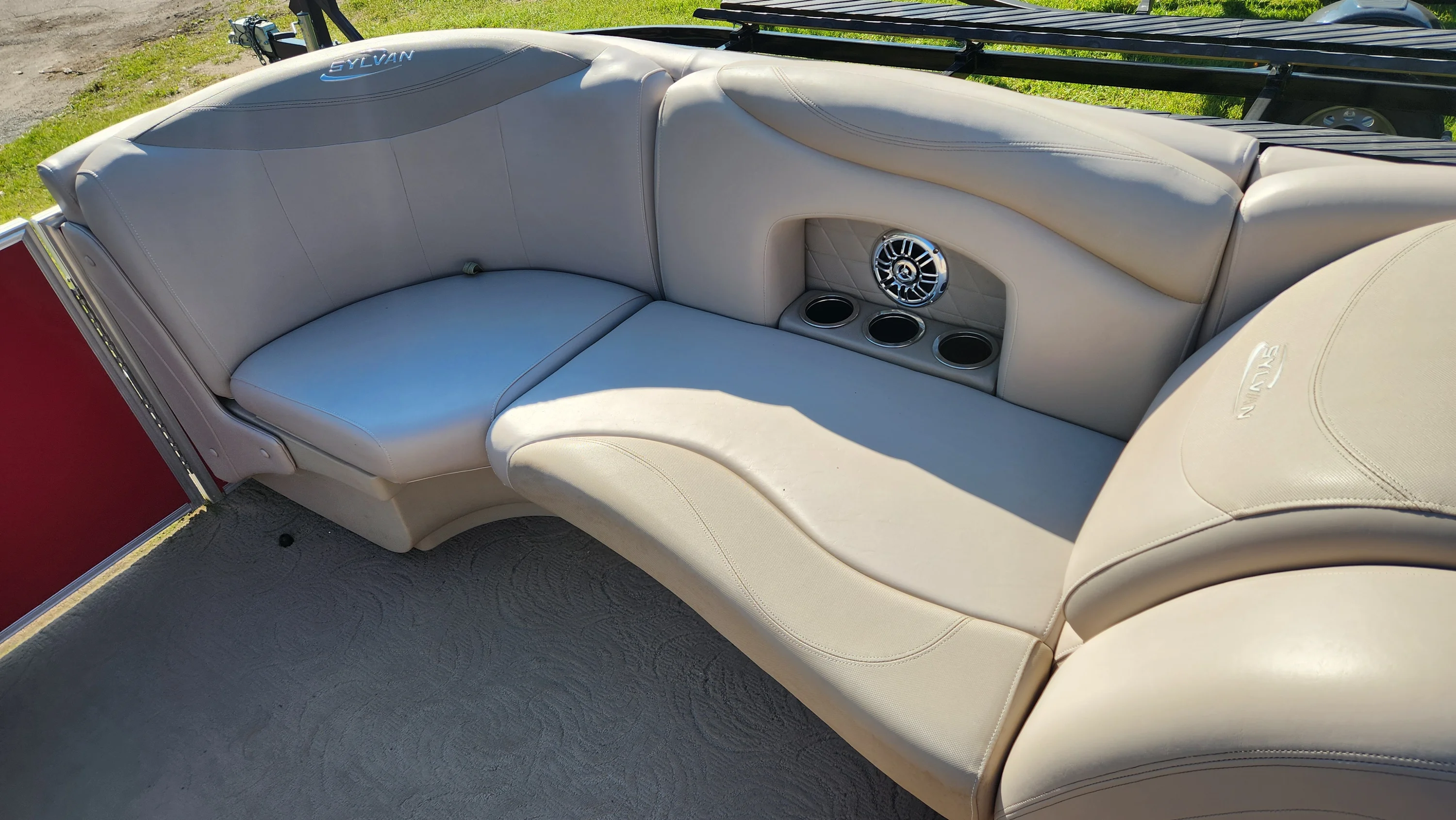 2014 Sylvan MIRAGE 8524 Image Thumbnail #28