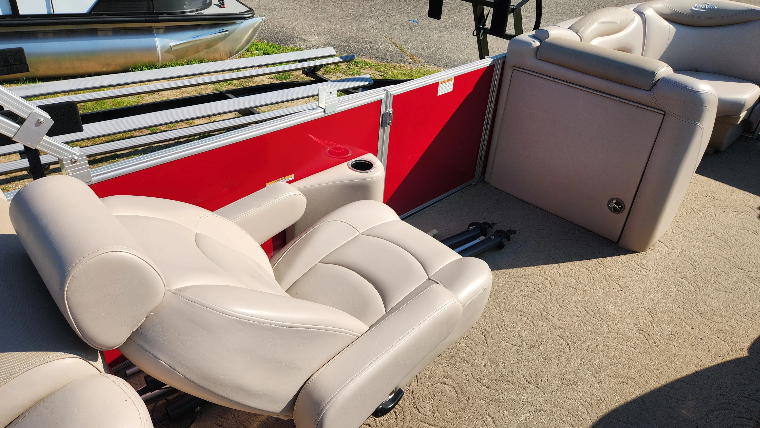 2014 Sylvan MIRAGE 8524 Image Thumbnail #14