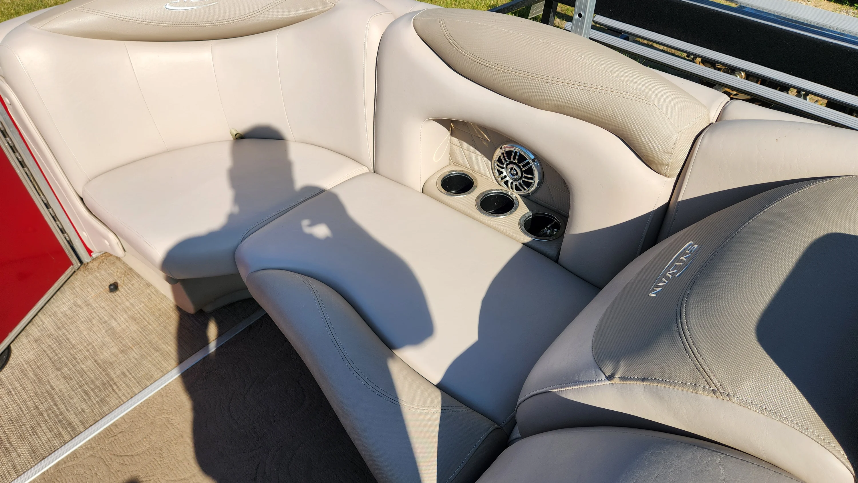 2014 Sylvan MIRAGE 8524 Image Thumbnail #23