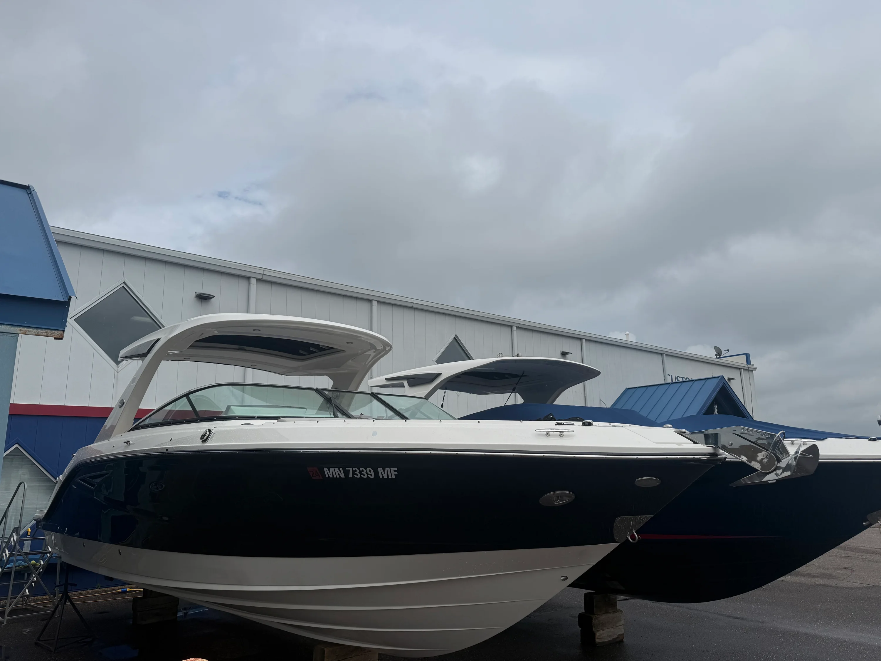2022 Sea Ray 310 SLX Image Thumbnail #0