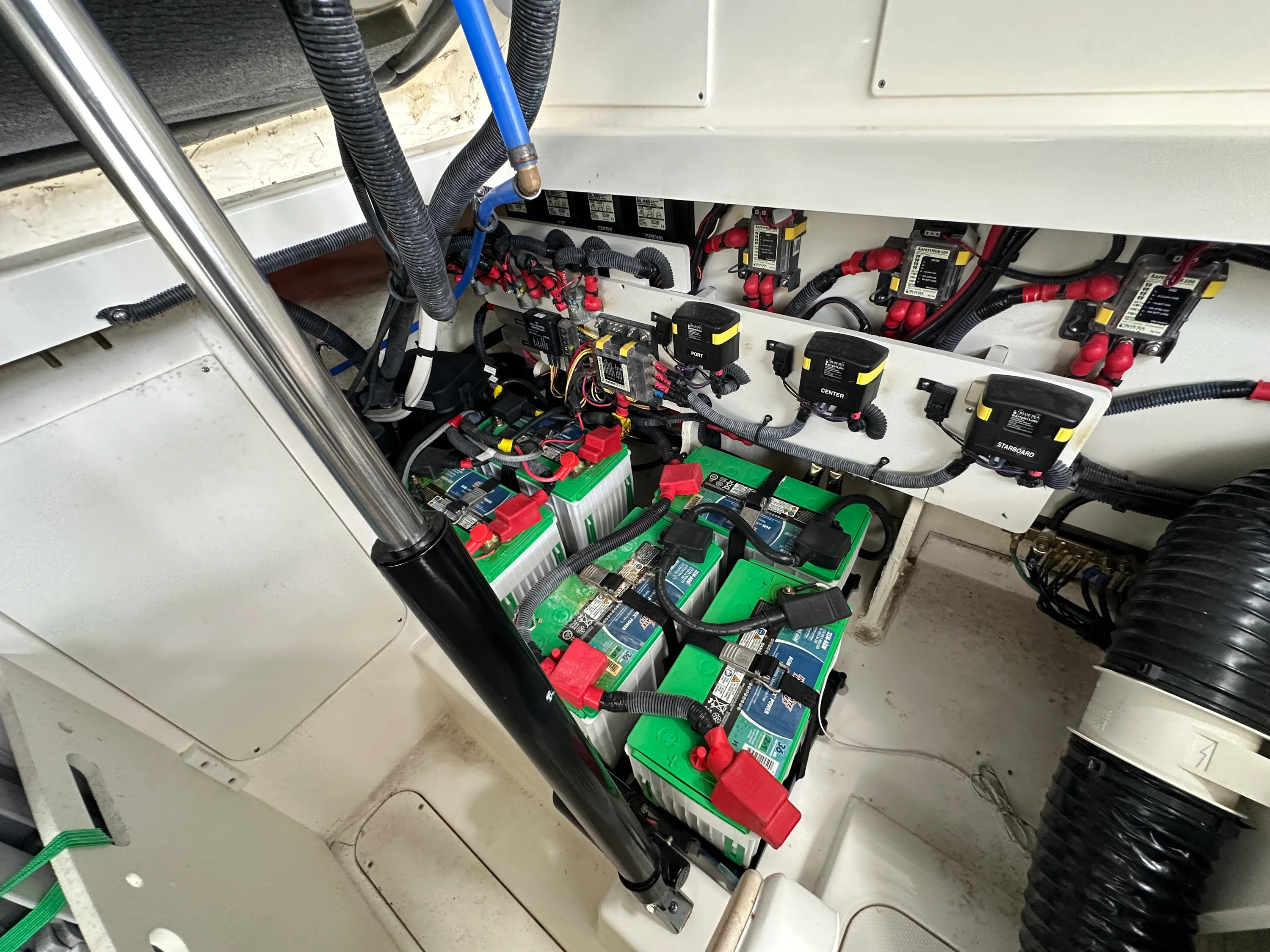 2022 Sea Ray 320 SUNDANCER OB Image Thumbnail #7
