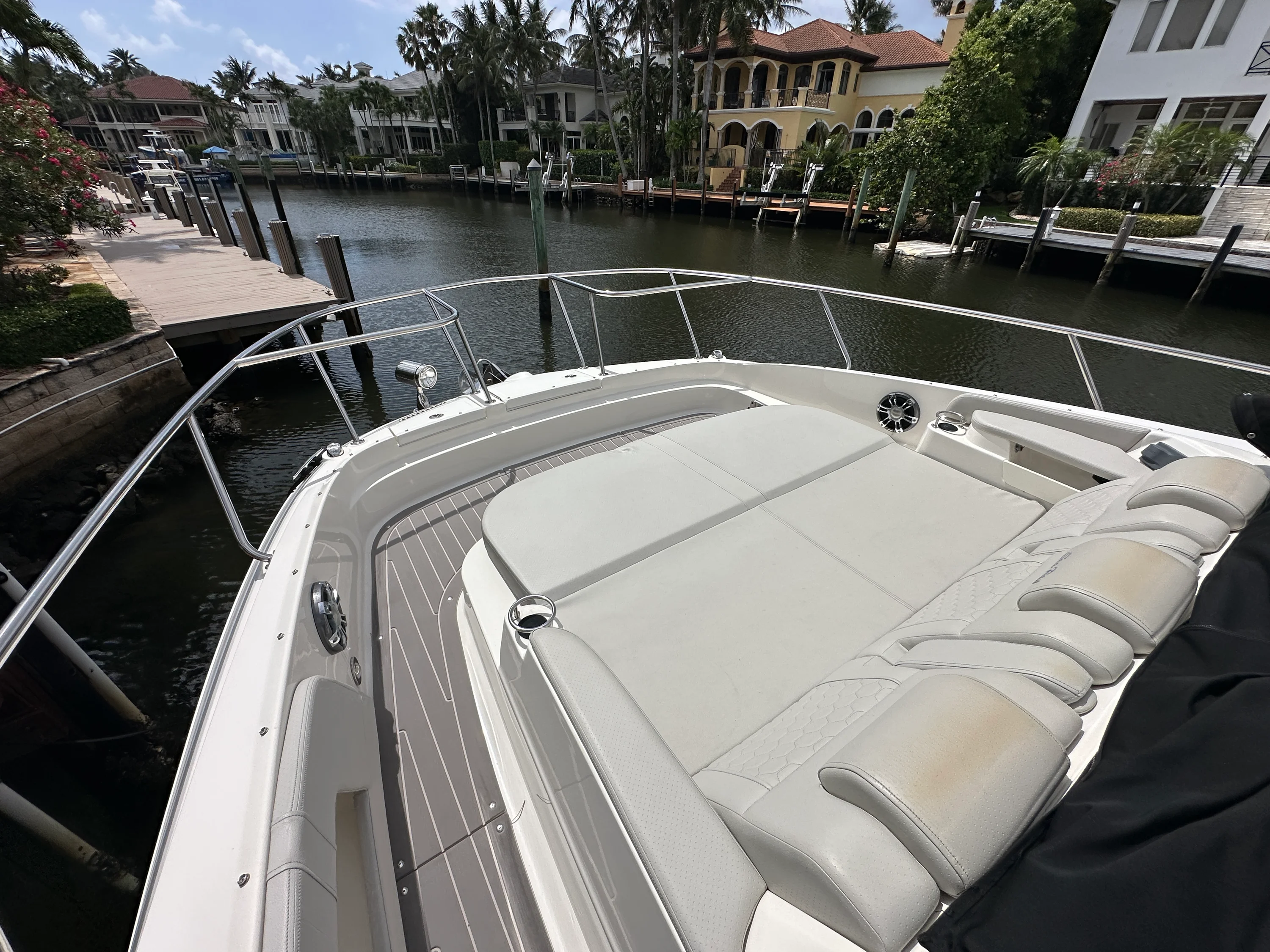 2022 Sea Ray 320 SUNDANCER OB Image Thumbnail #42