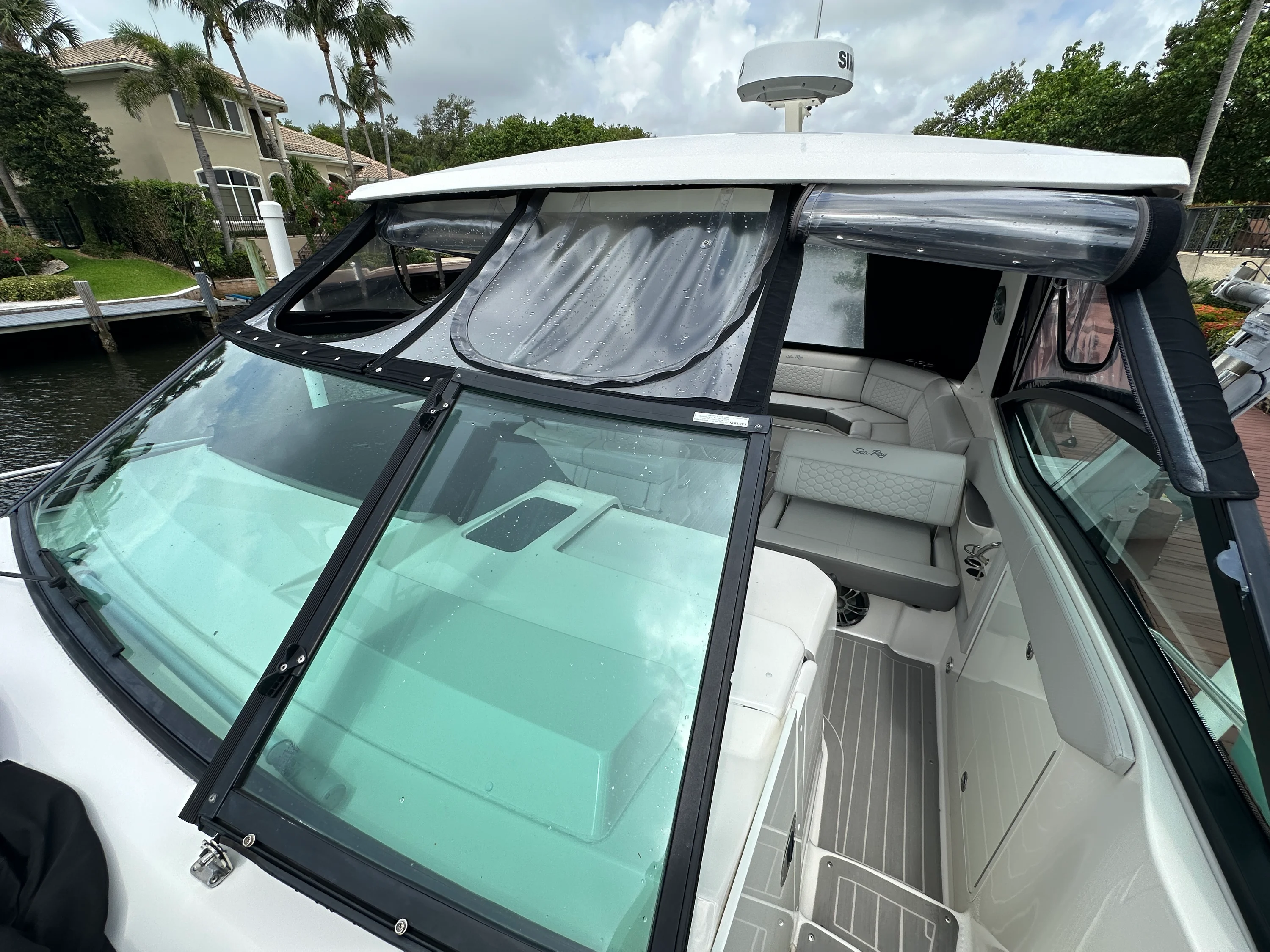 2022 Sea Ray 320 SUNDANCER OB Image Thumbnail #40
