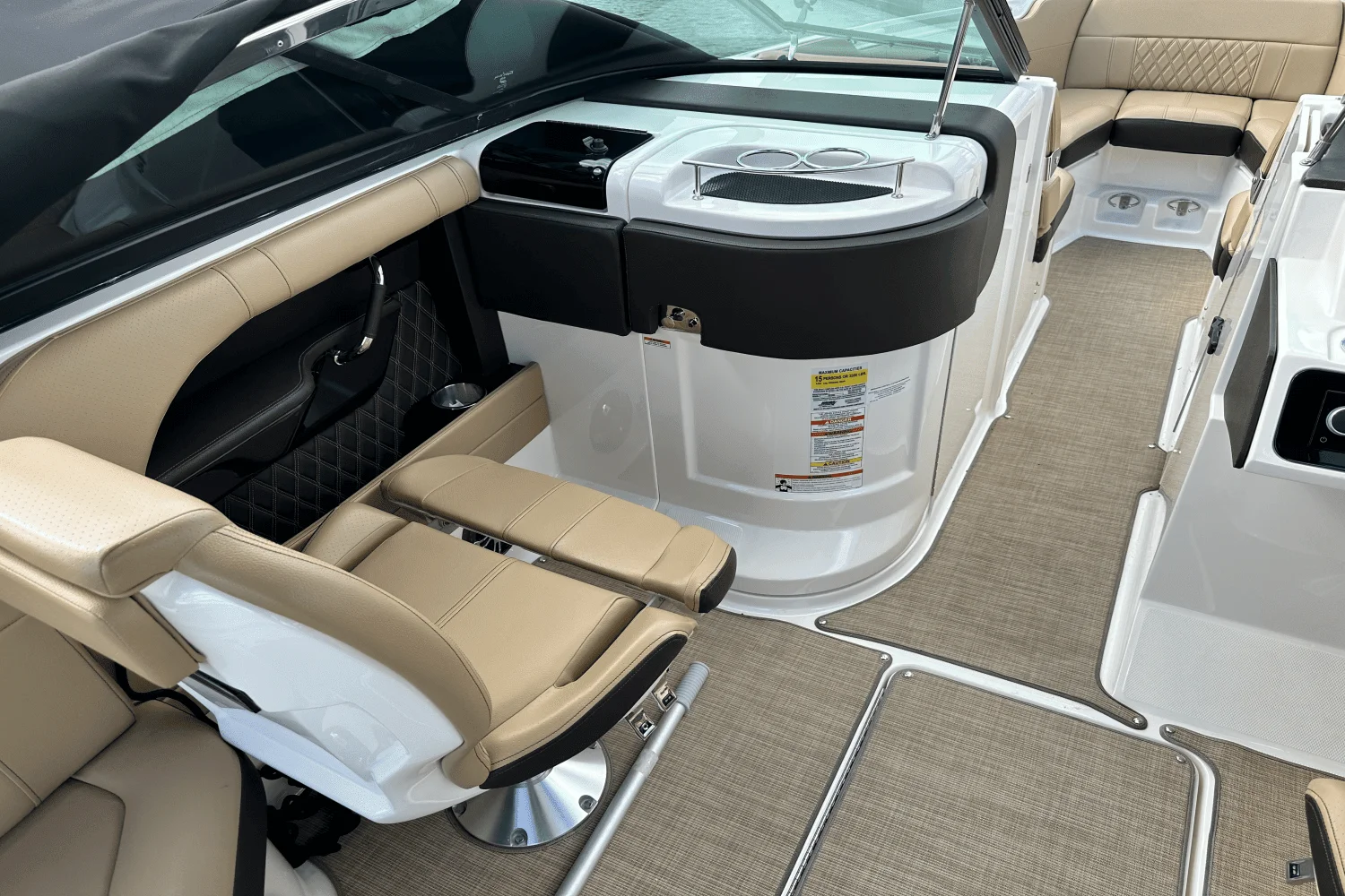 2019 Sea Ray 250 SLX Image Thumbnail #9
