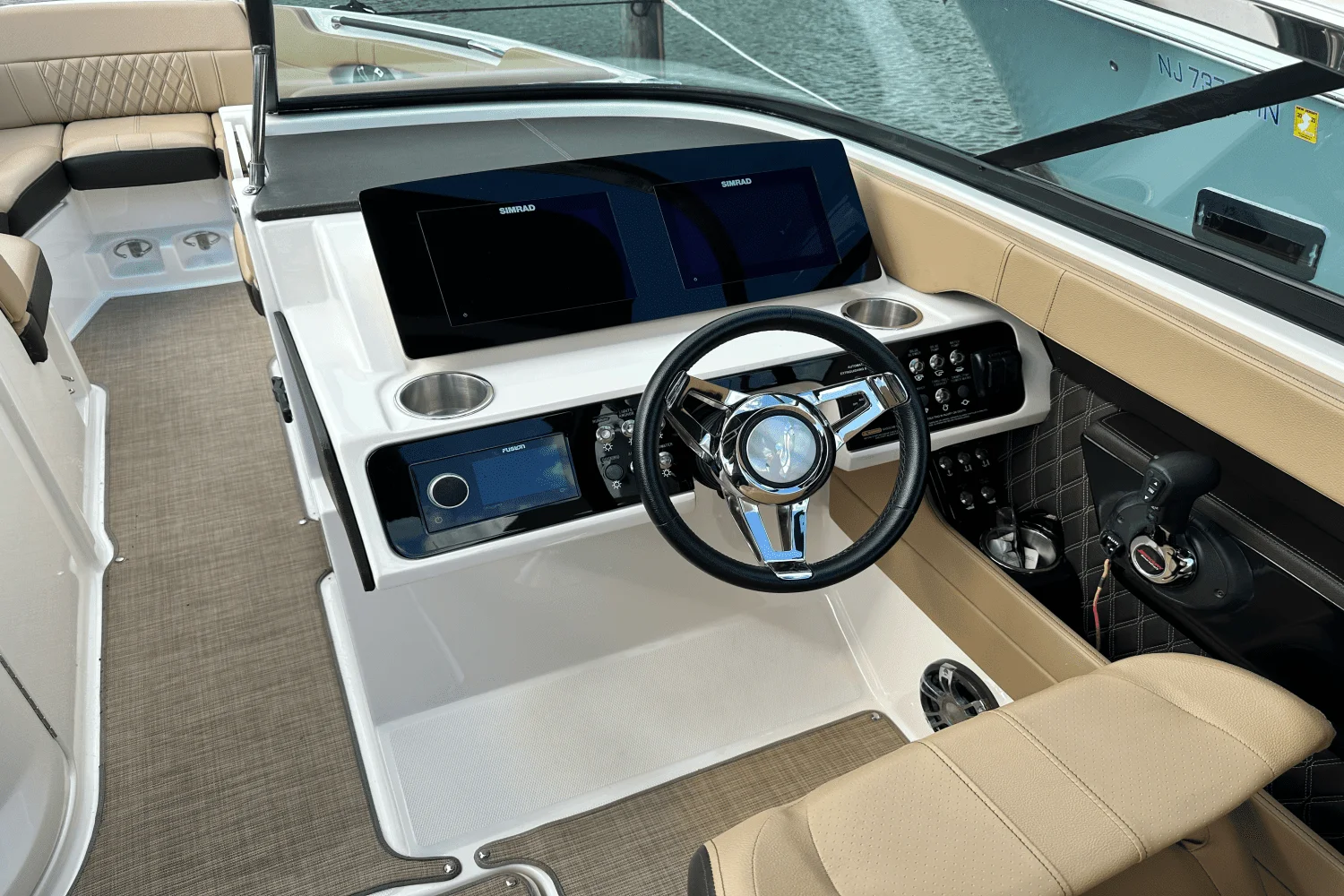 2019 Sea Ray 250 SLX Image Thumbnail #8