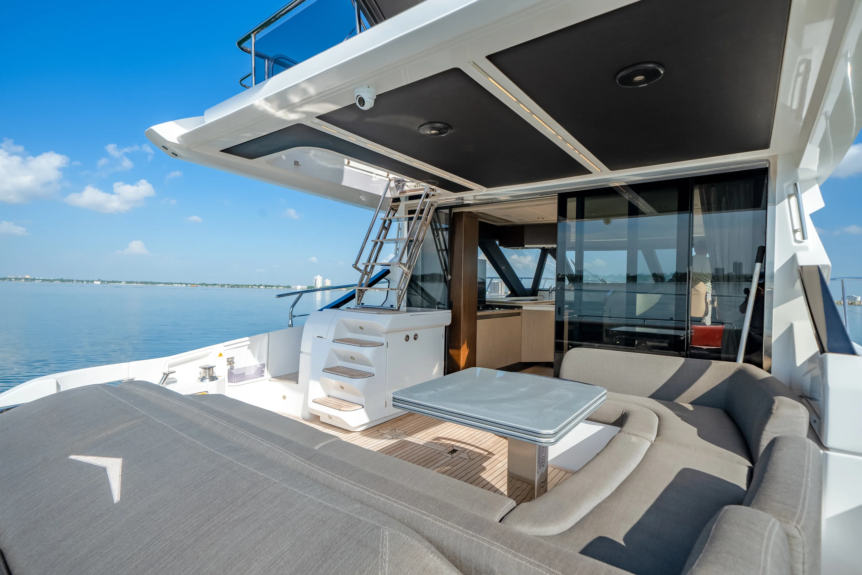 2021 Azimut S6 SPORTFLY Image Thumbnail #18
