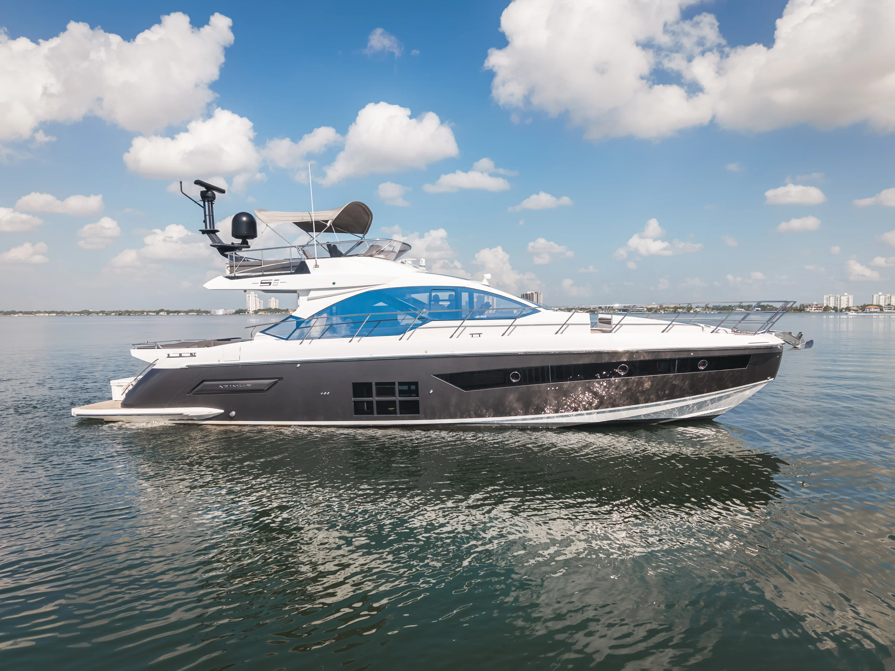 2021 Azimut S6 SPORTFLY Image Thumbnail #2