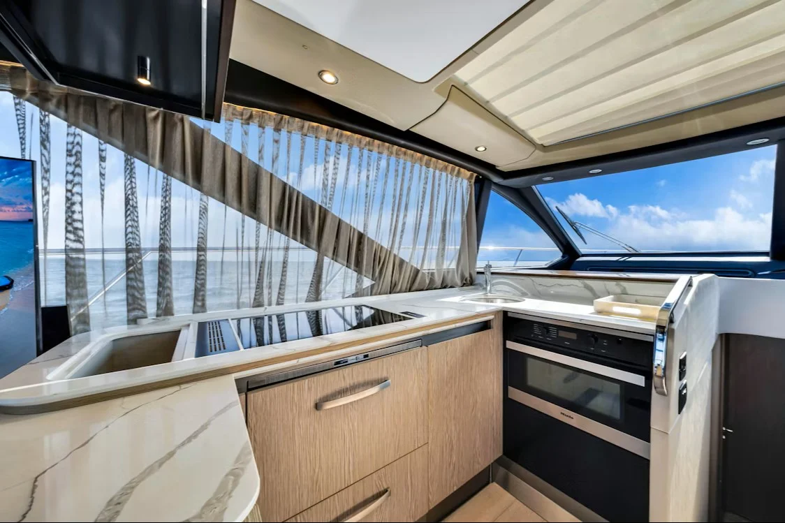 2021 Azimut S6 SPORTFLY Image Thumbnail #21