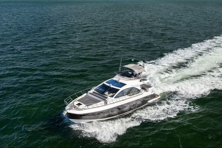 2021 Azimut S6 SPORTFLY Image Thumbnail #9