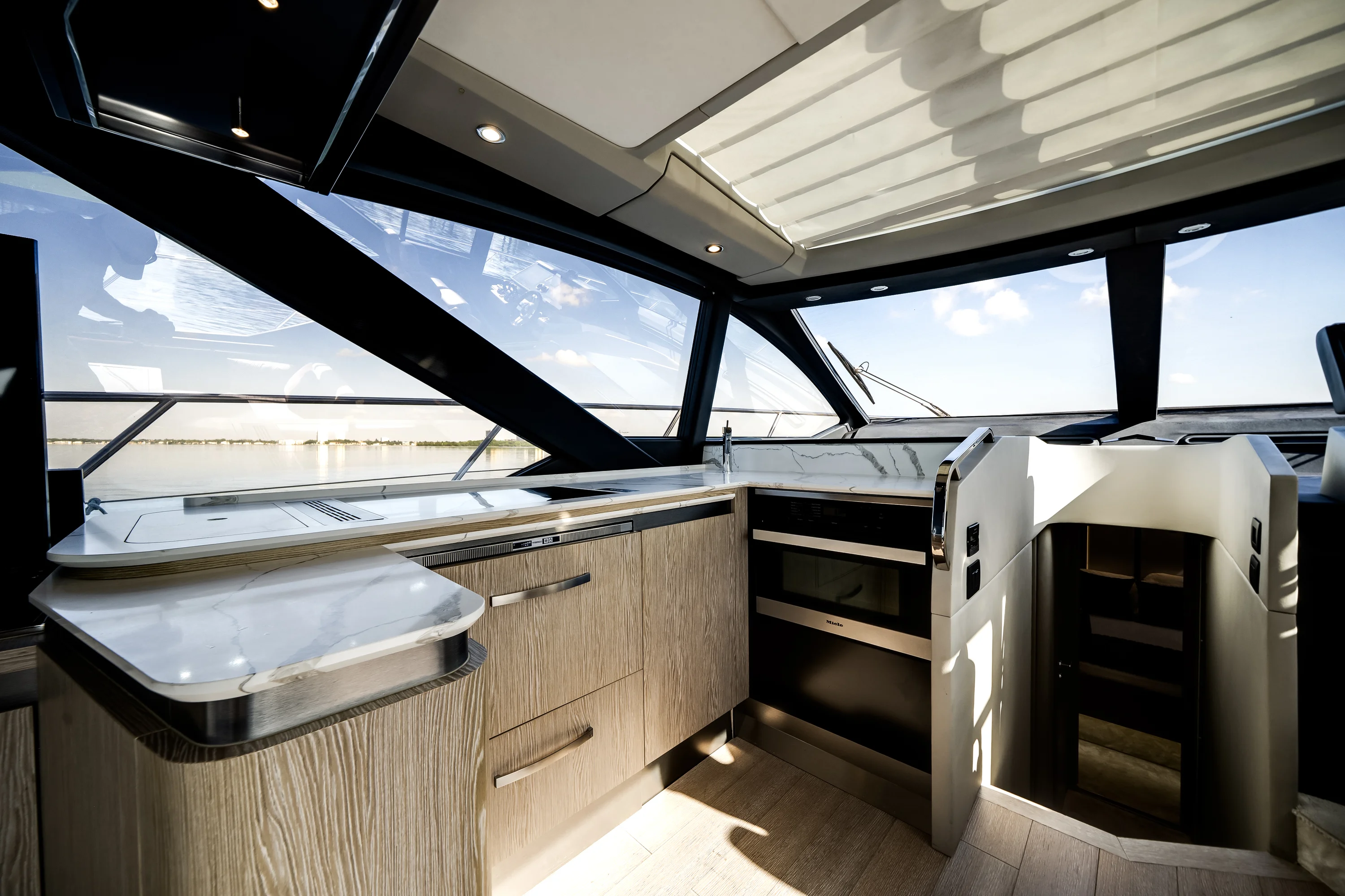 2021 Azimut S6 SPORTFLY Image Thumbnail #37