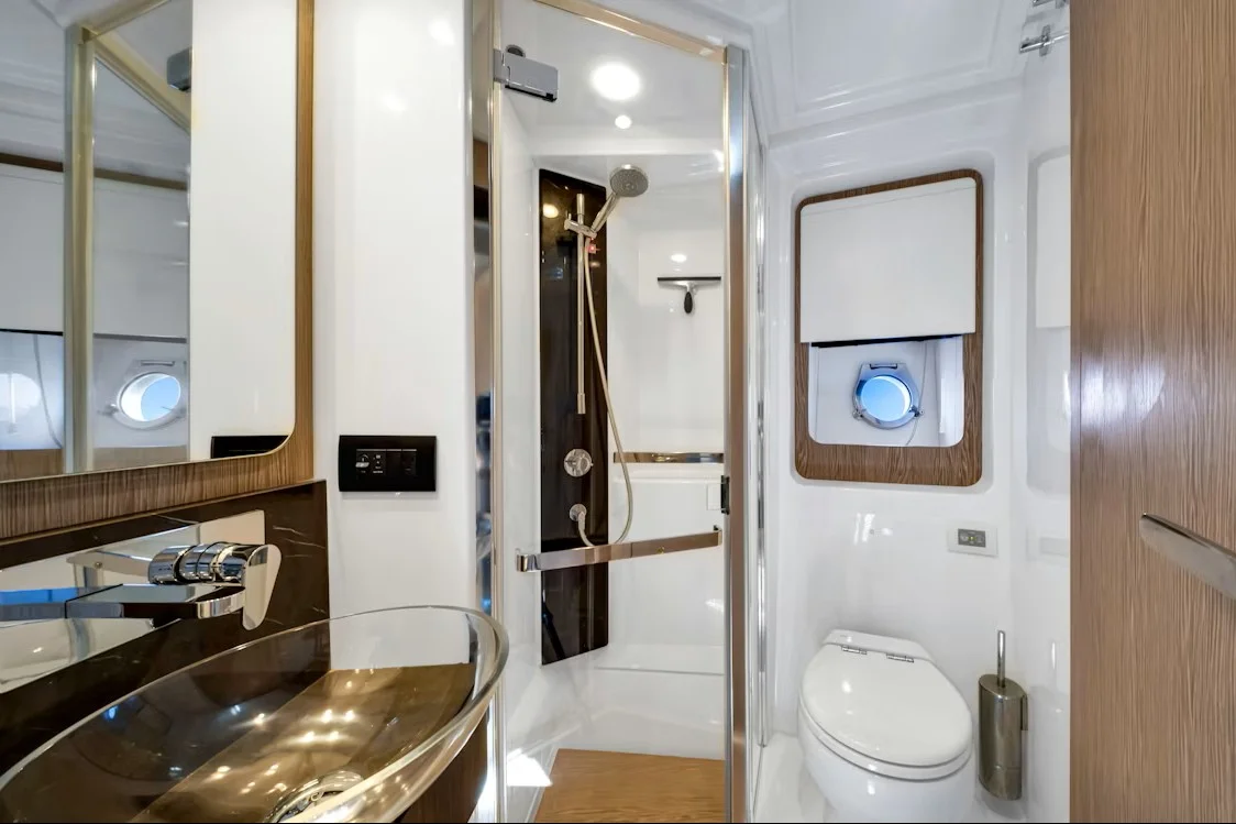 2021 Azimut S6 SPORTFLY Image Thumbnail #33