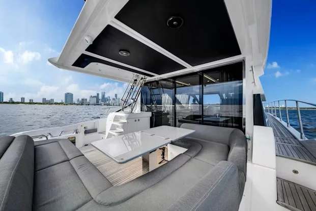 2021 Azimut S6 SPORTFLY Image Thumbnail #12