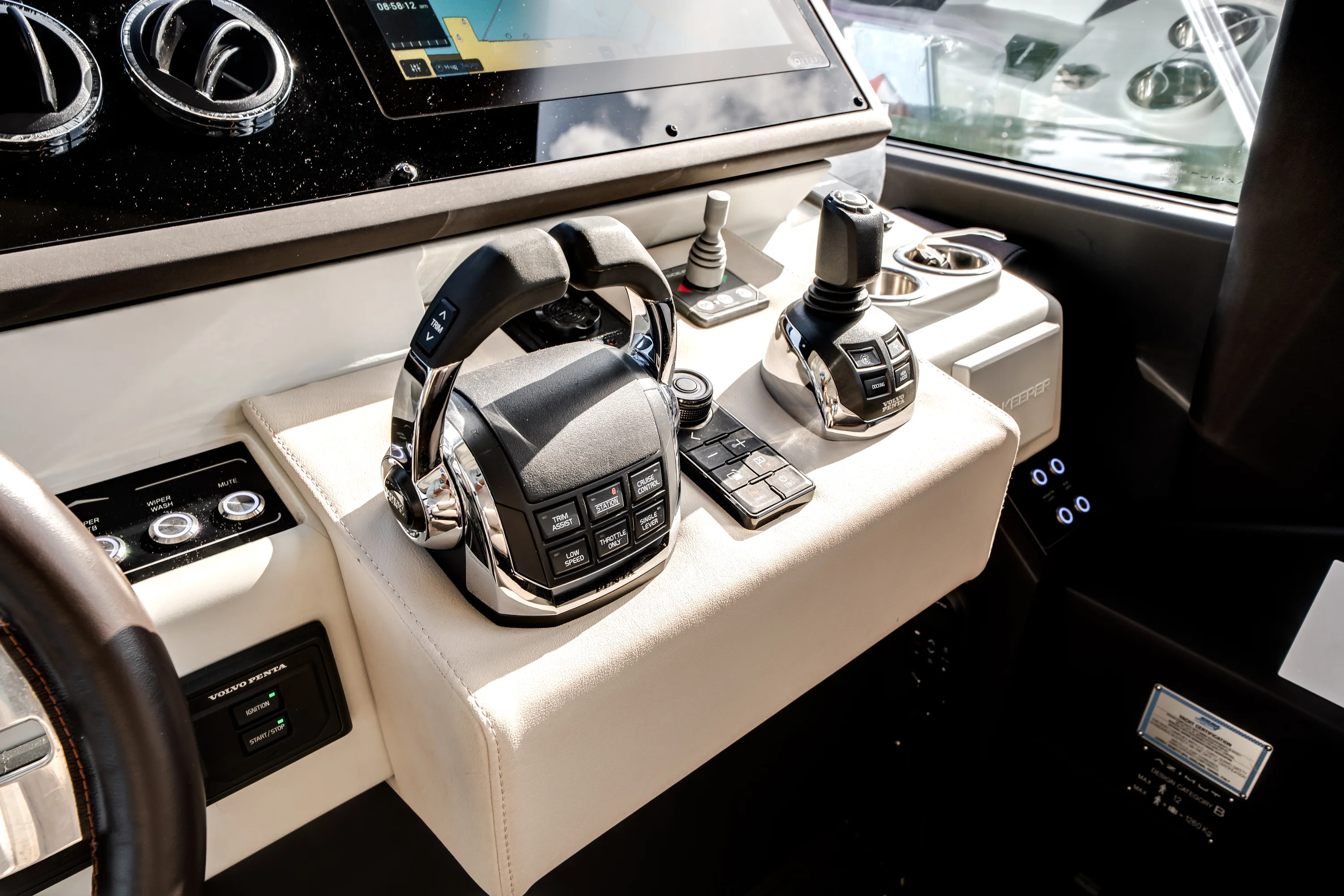 2021 Azimut S6 SPORTFLY Image Thumbnail #30