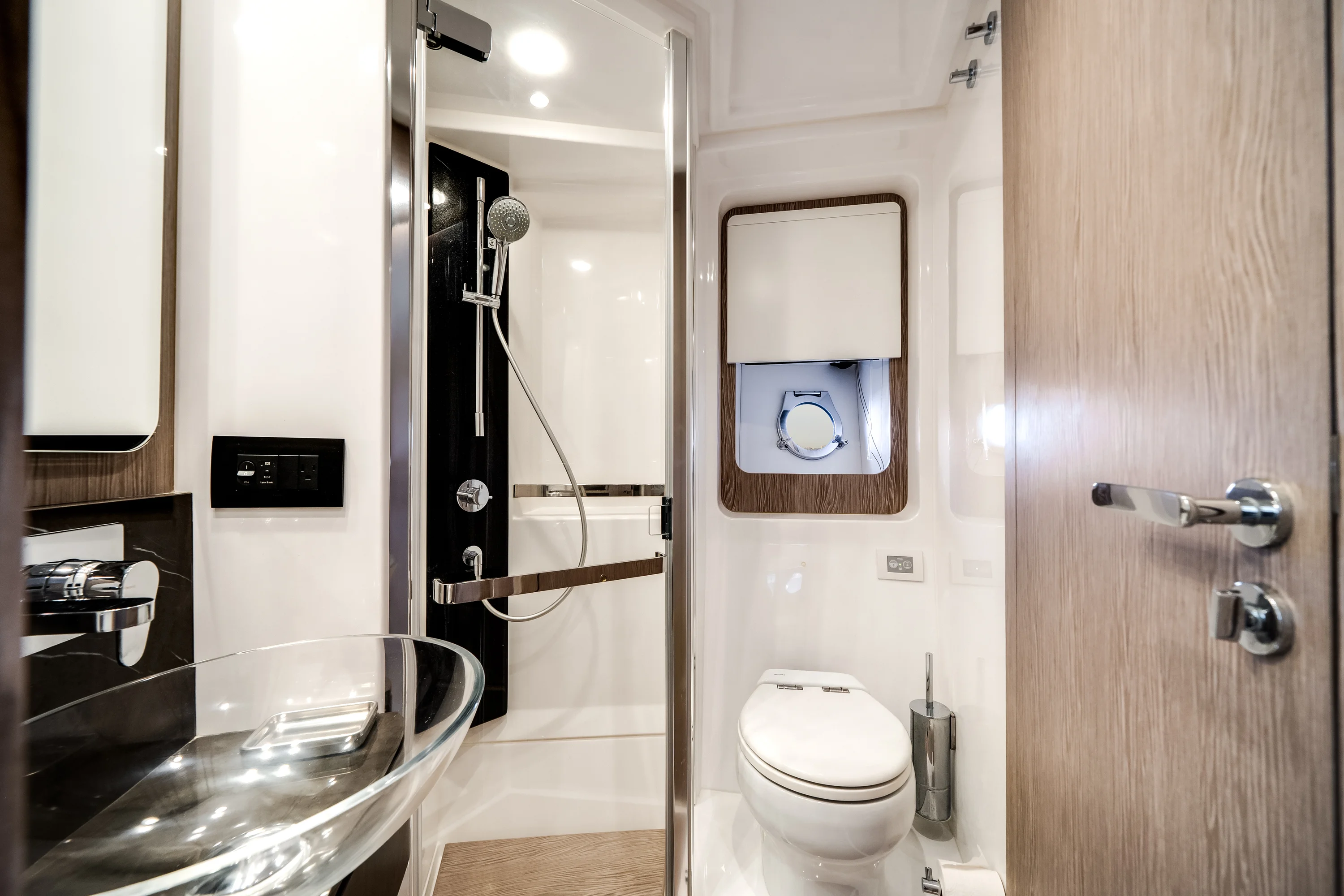 2021 Azimut S6 SPORTFLY Image Thumbnail #43