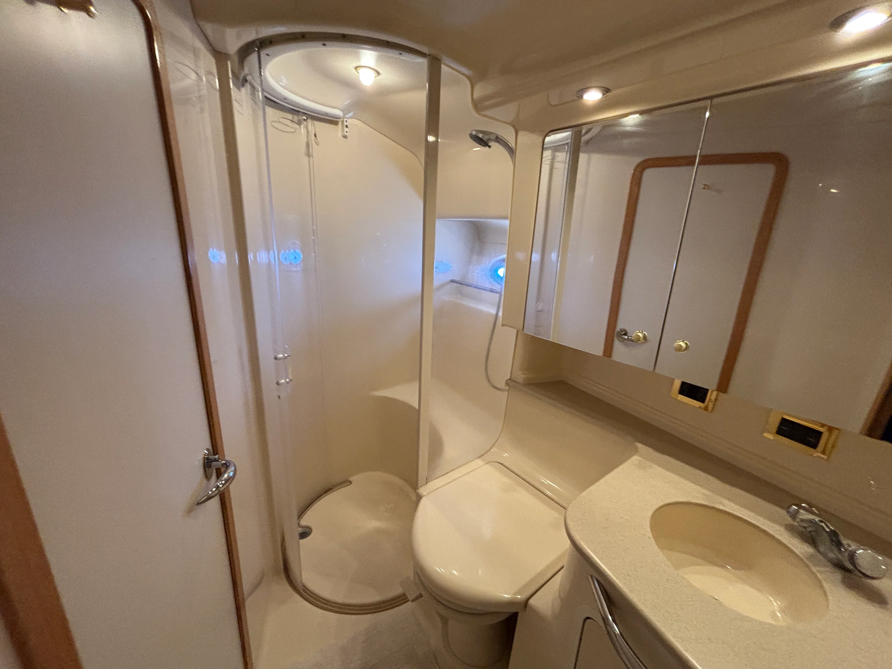 2000 Sea Ray 460 SUNDANCER Image Thumbnail #18