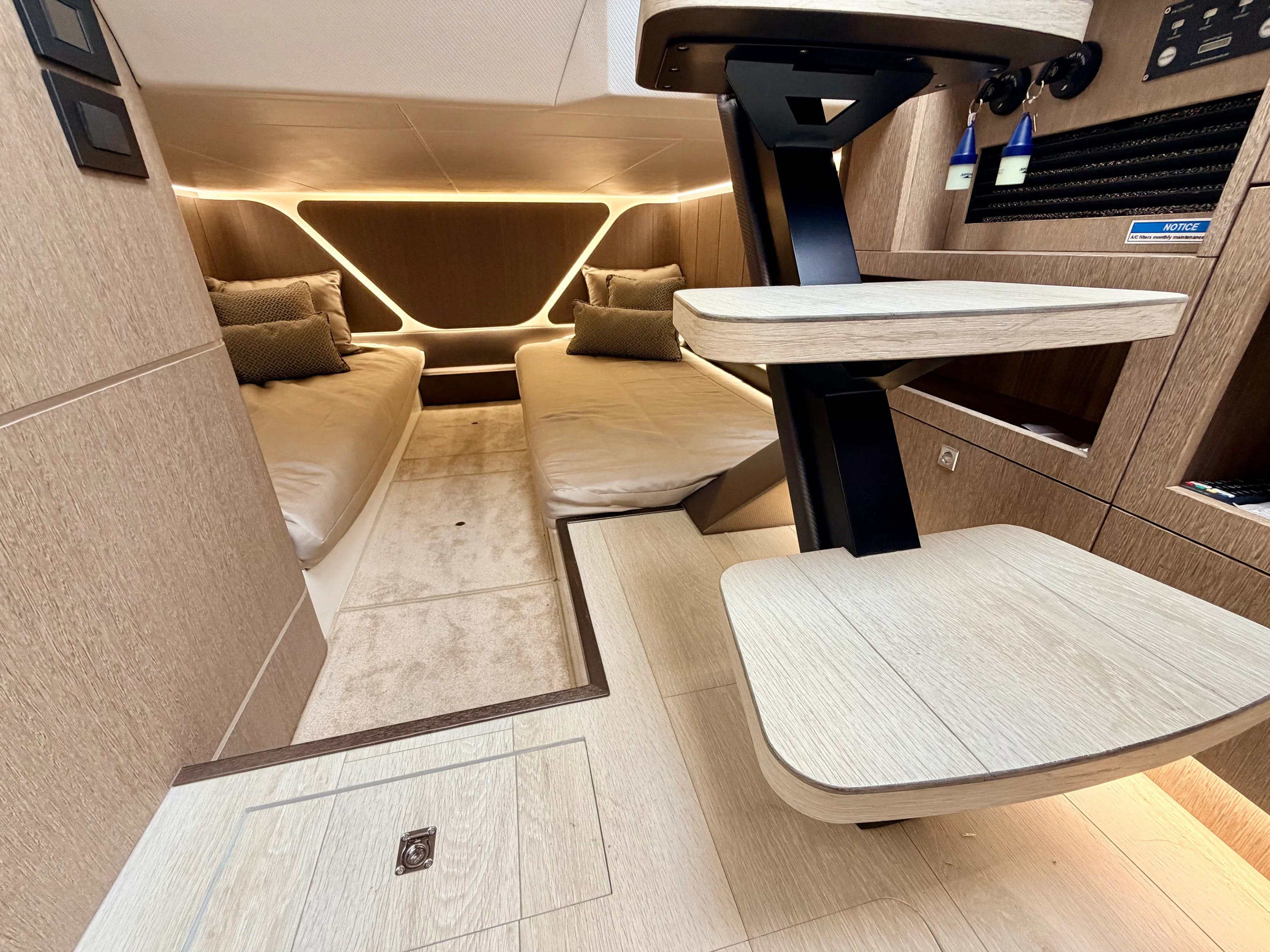 2025 Galeon 375 GTO Image Thumbnail #40