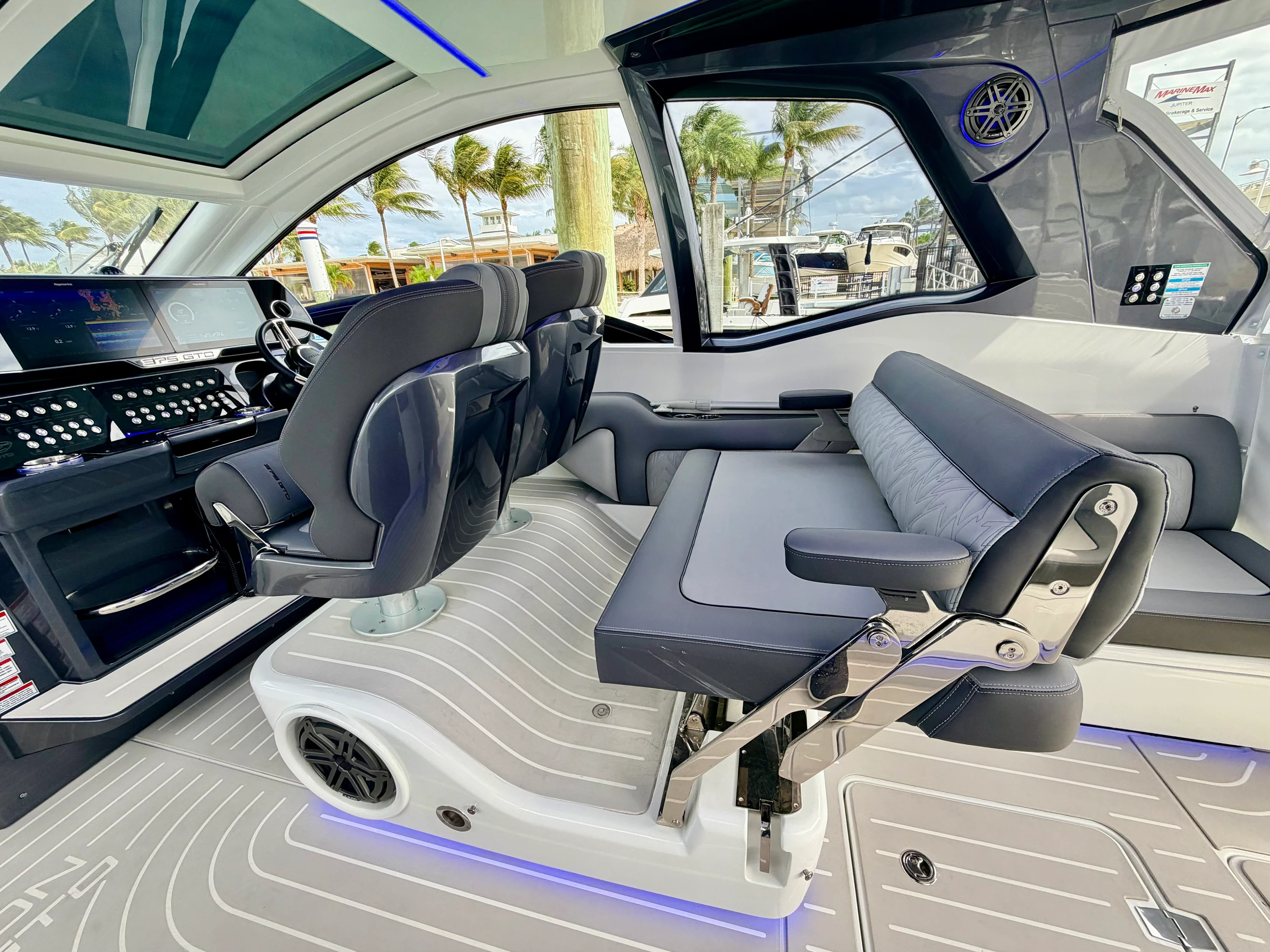 2025 Galeon 375 GTO Image Thumbnail #17