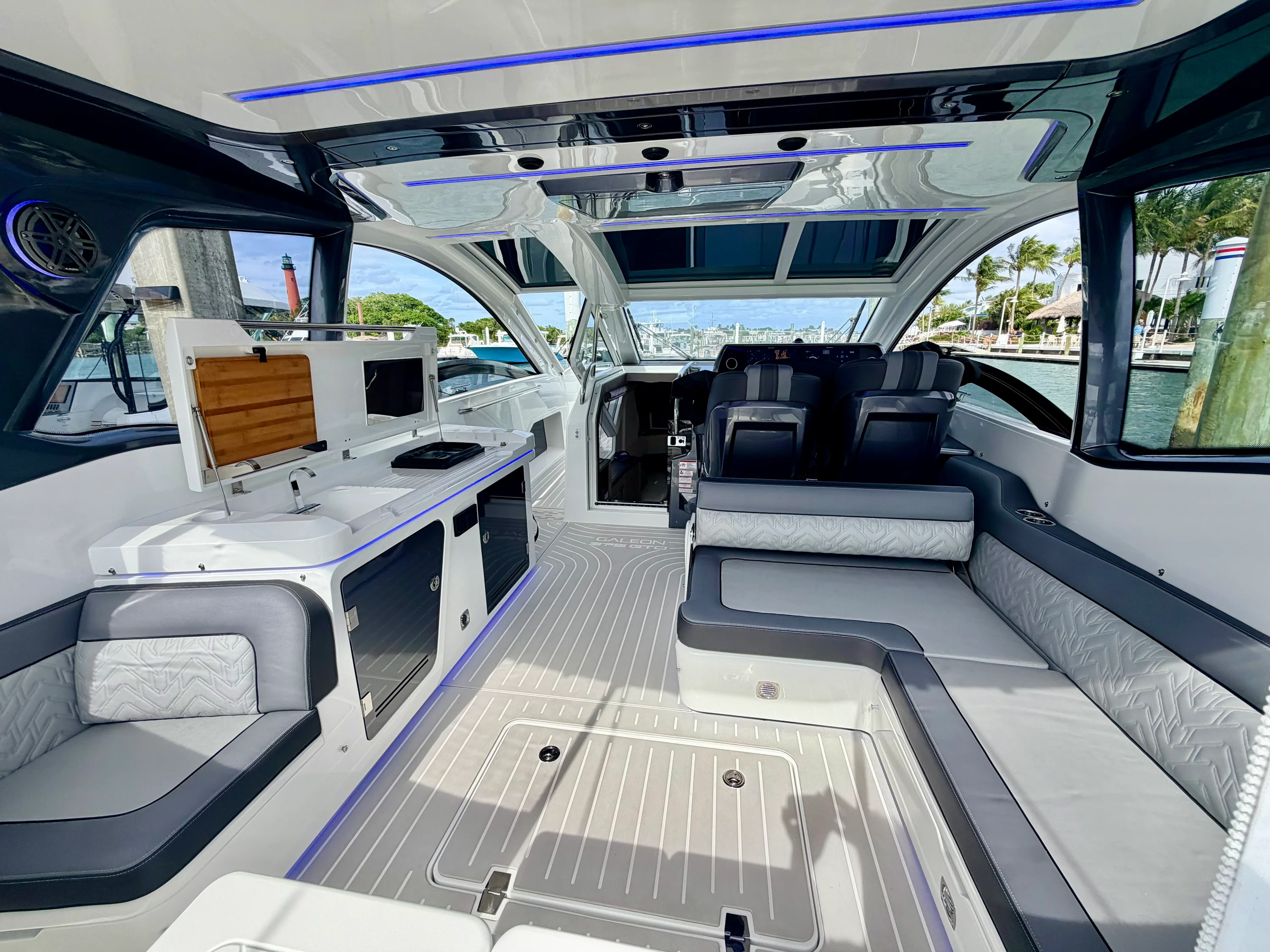 2025 Galeon 375 GTO Image Thumbnail #5