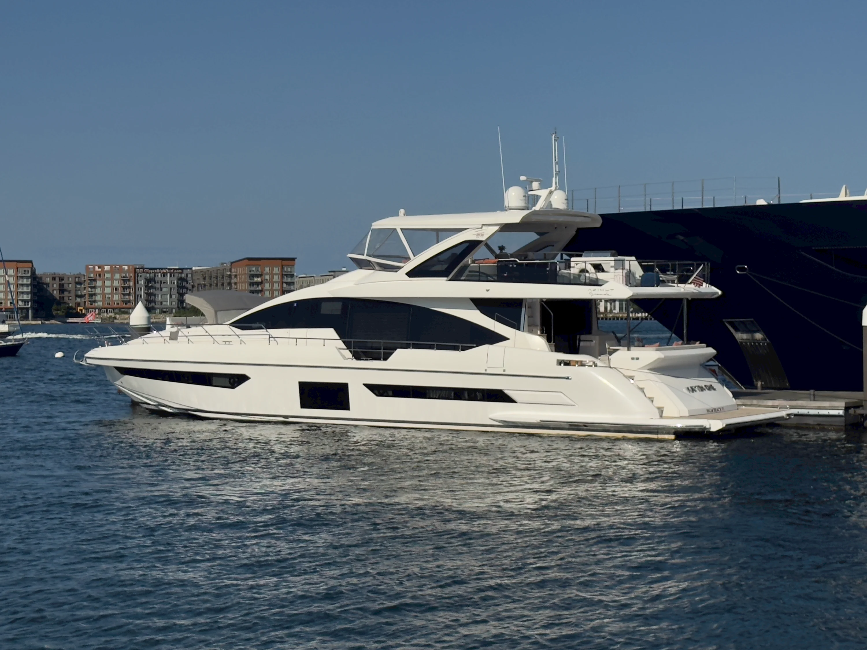 2022 Azimut GRANDE 25M Image Thumbnail #0