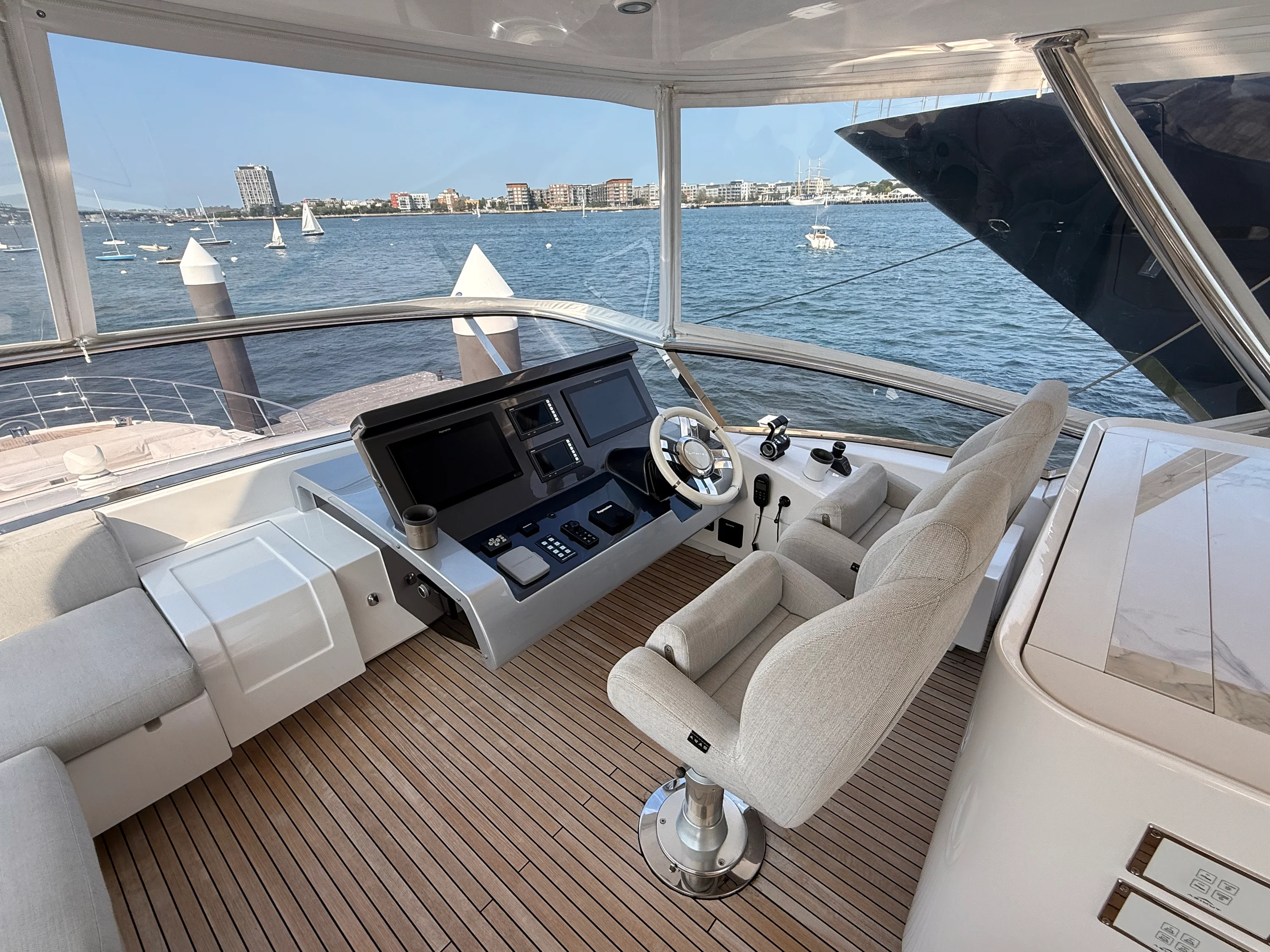 2022 Azimut GRANDE 25M Image Thumbnail #37