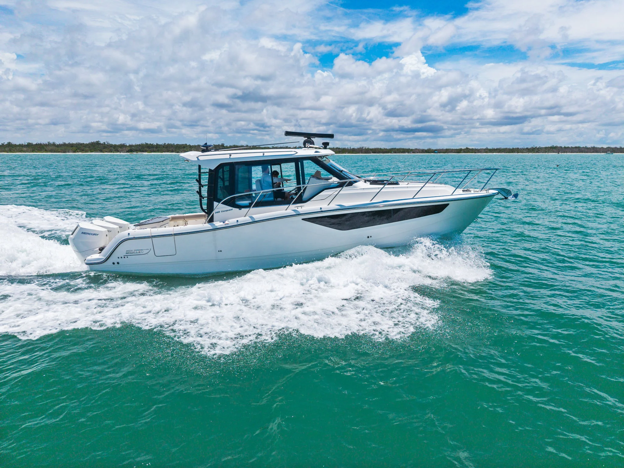 2025 Boston Whaler 365 CONQUEST Image Thumbnail #8