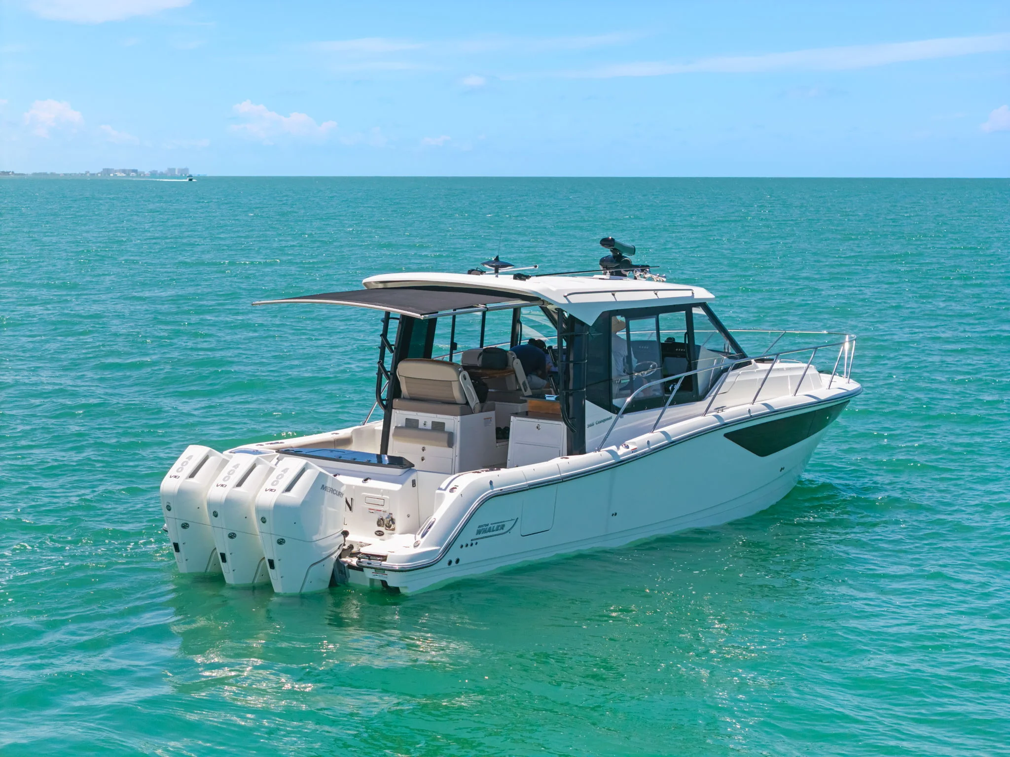 2025 Boston Whaler 365 CONQUEST Image Thumbnail #5