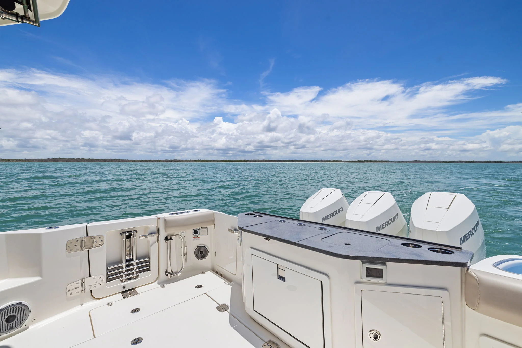 2025 Boston Whaler 365 CONQUEST Image Thumbnail #40