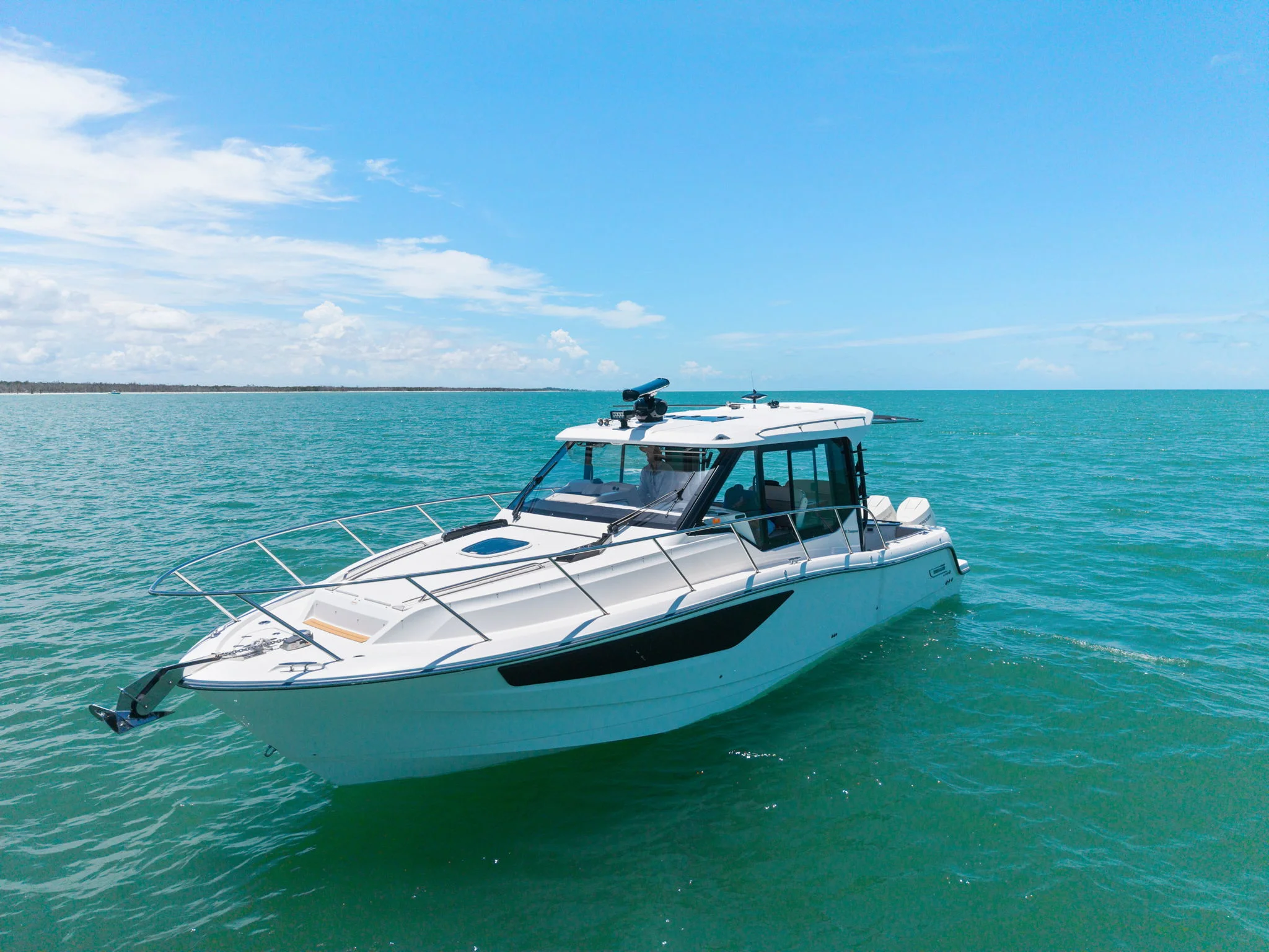 2025 Boston Whaler 365 CONQUEST Image Thumbnail #10
