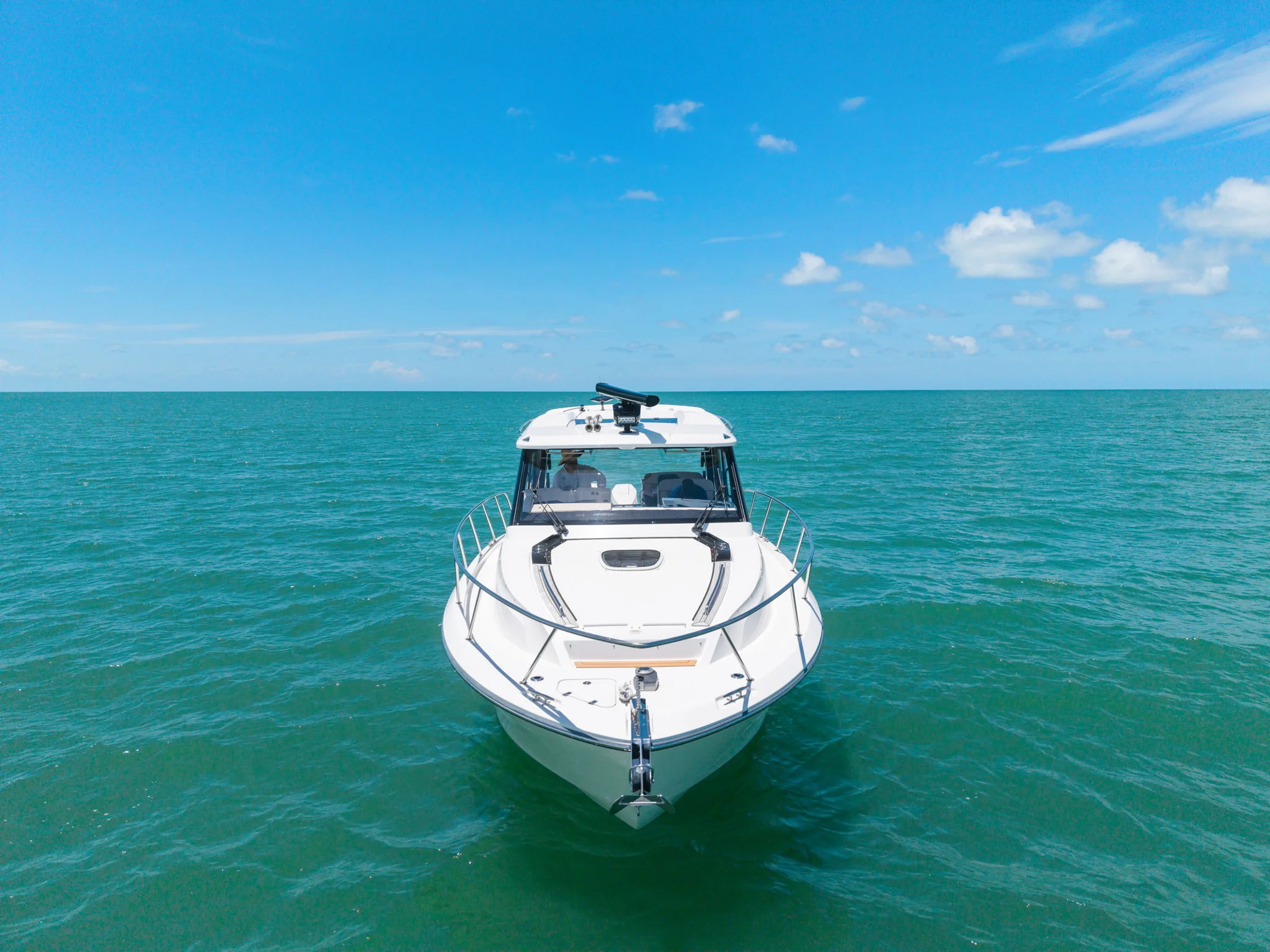 2025 Boston Whaler 365 CONQUEST Image Thumbnail #9