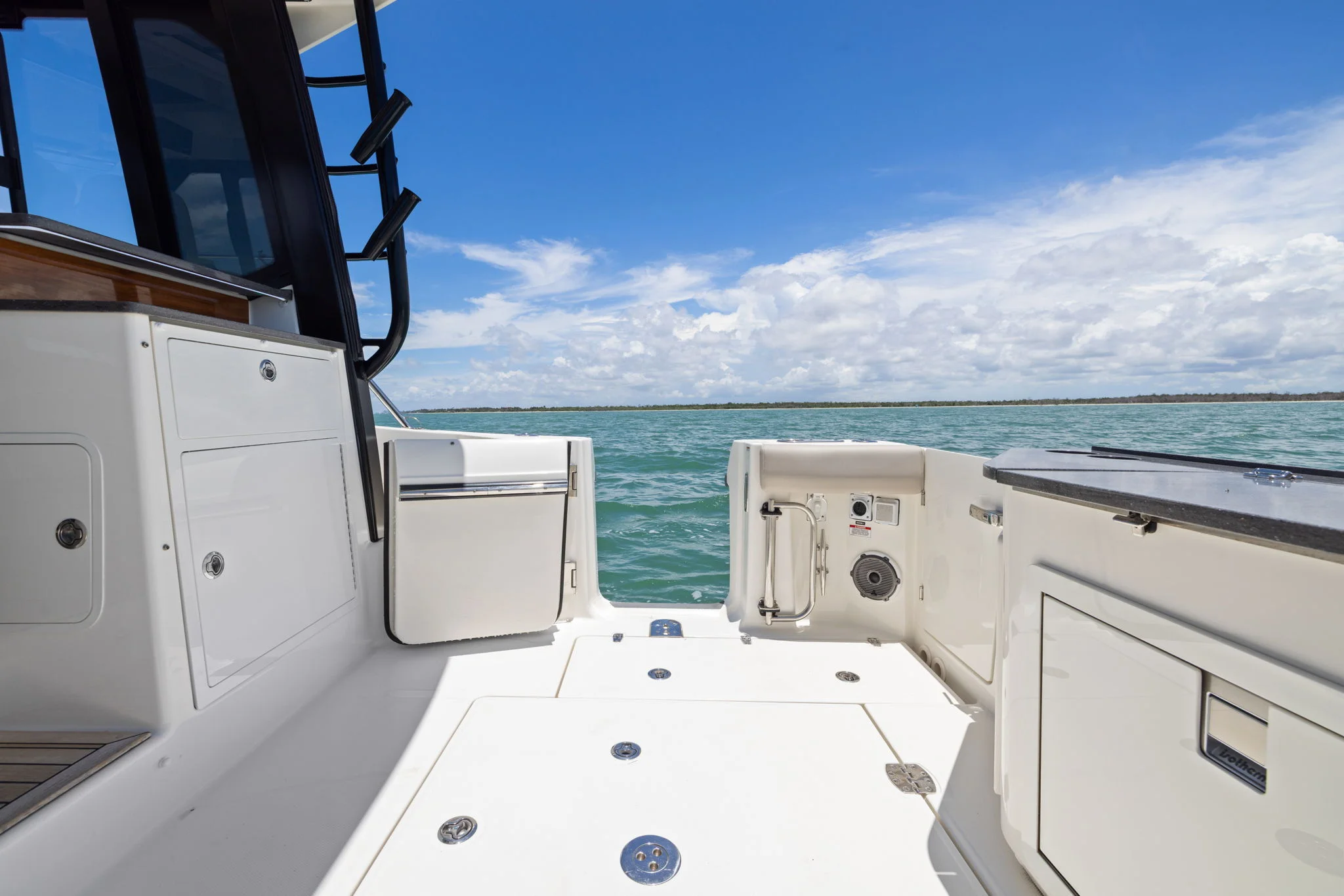 2025 Boston Whaler 365 CONQUEST Image Thumbnail #47