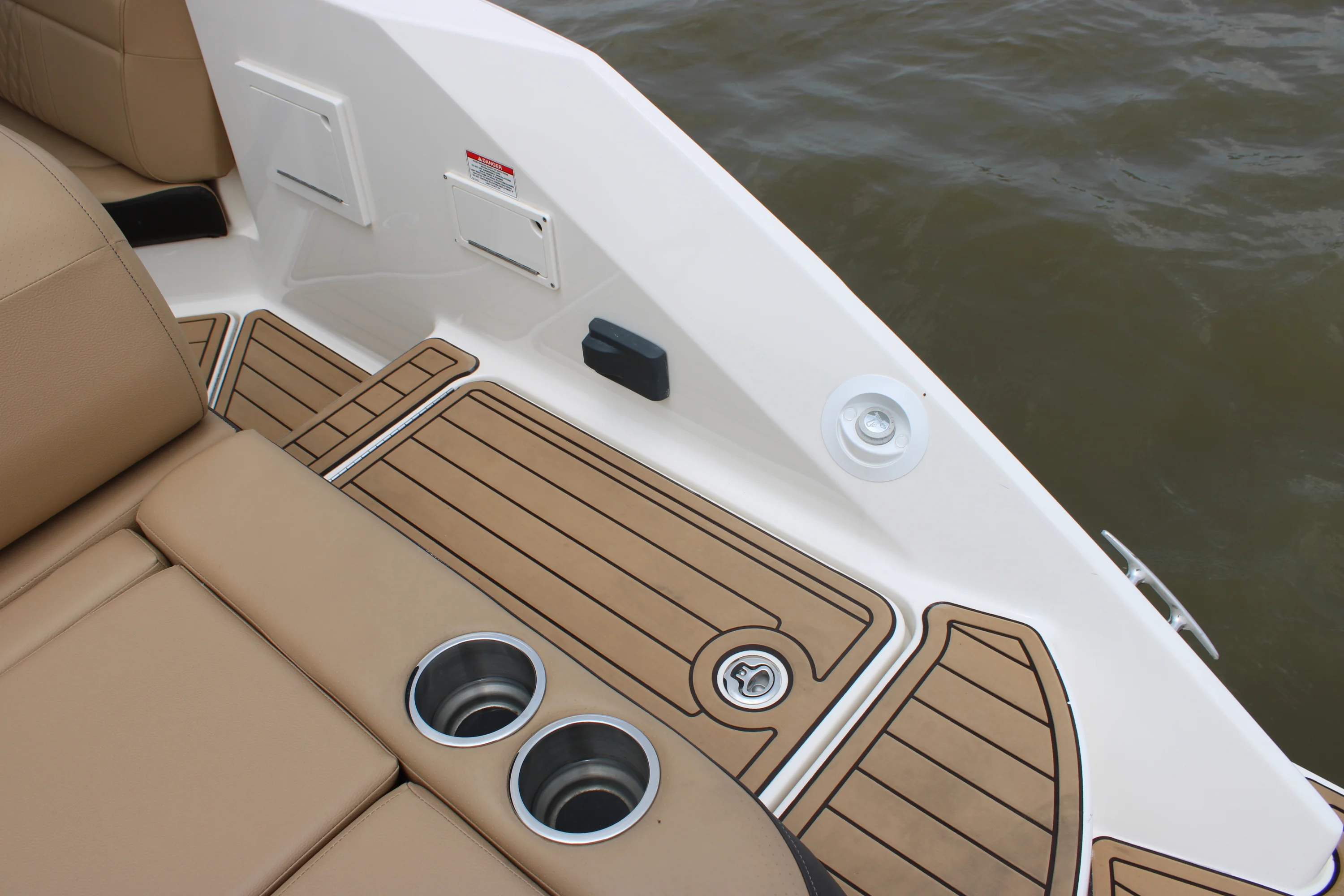 2020 Sea Ray SLX 280 Image Thumbnail #19