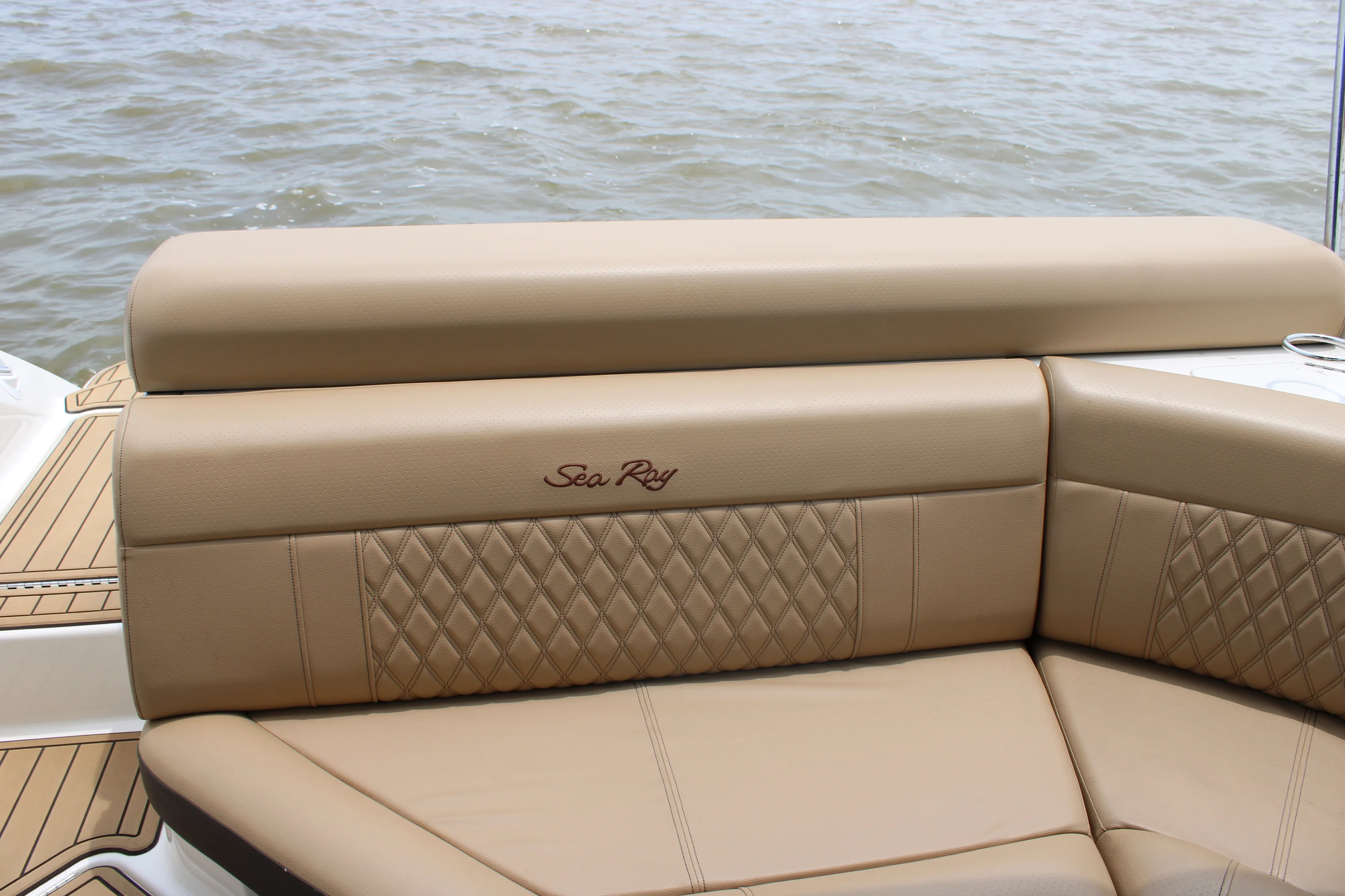 2020 Sea Ray SLX 280 Image Thumbnail #18